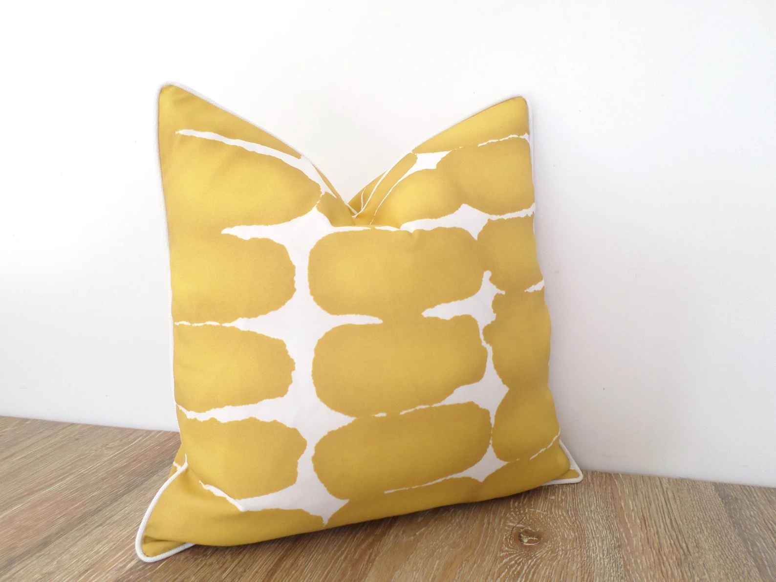 Shibori Dot Pillow Cover-18"x18" thumbnail 4