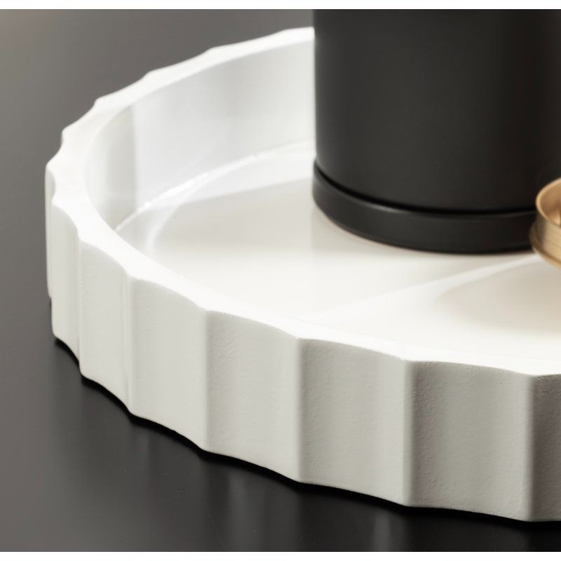 Montara Fluted Round Serving Tray thumbnail 9