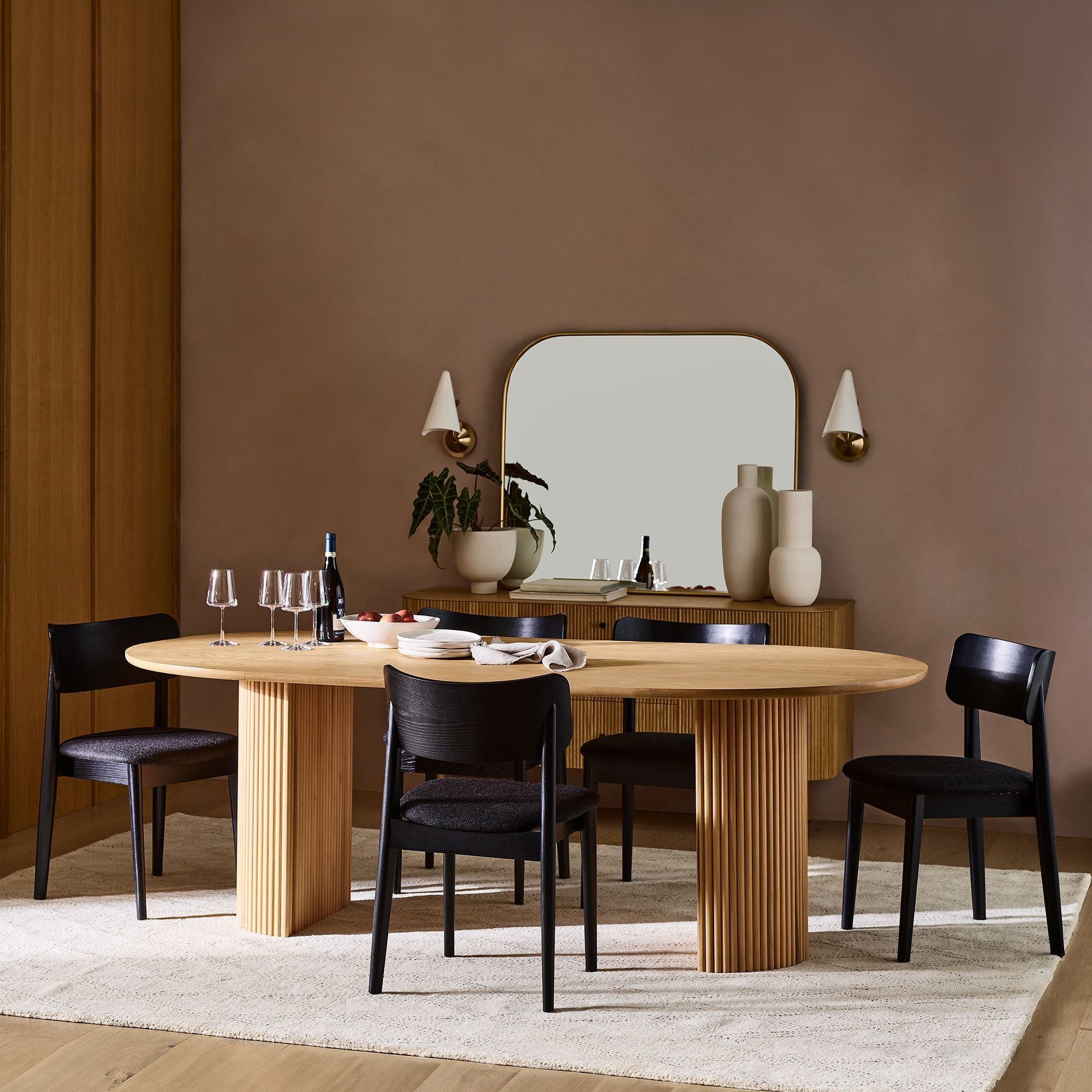 Ellington Oval Pedestal Dining Table 86 thumbnail 9