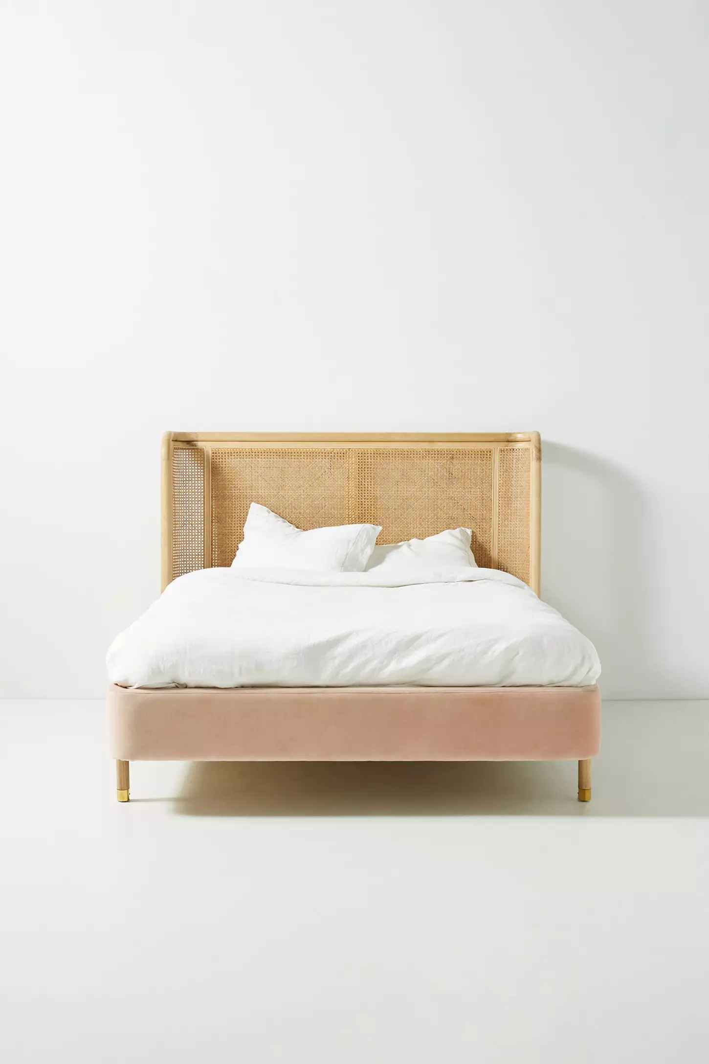 Heatherfield Primrose Valencia Velvet Bed-Queen thumbnail 3