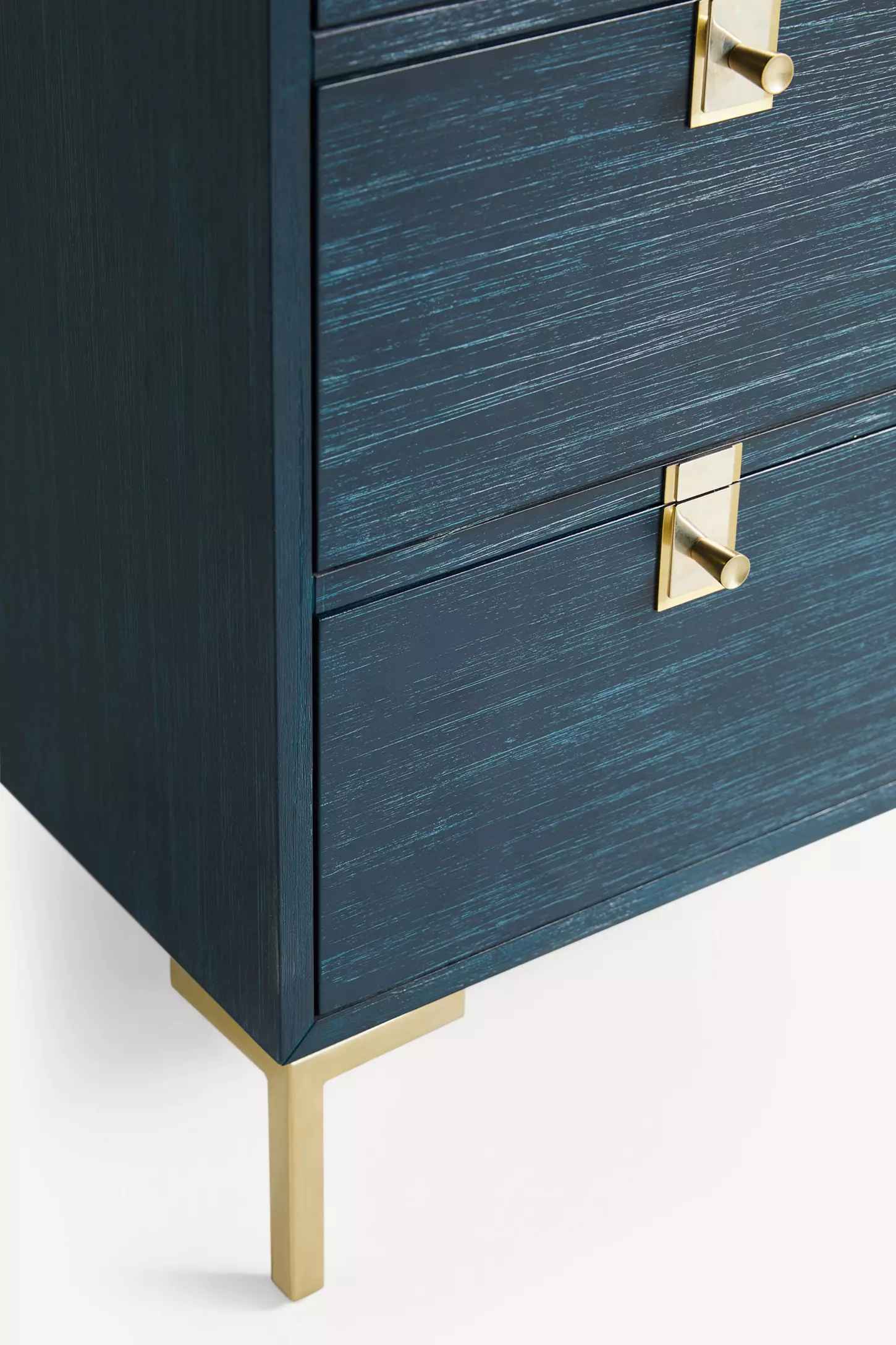Ingram Six-Drawer Dresser thumbnail 4