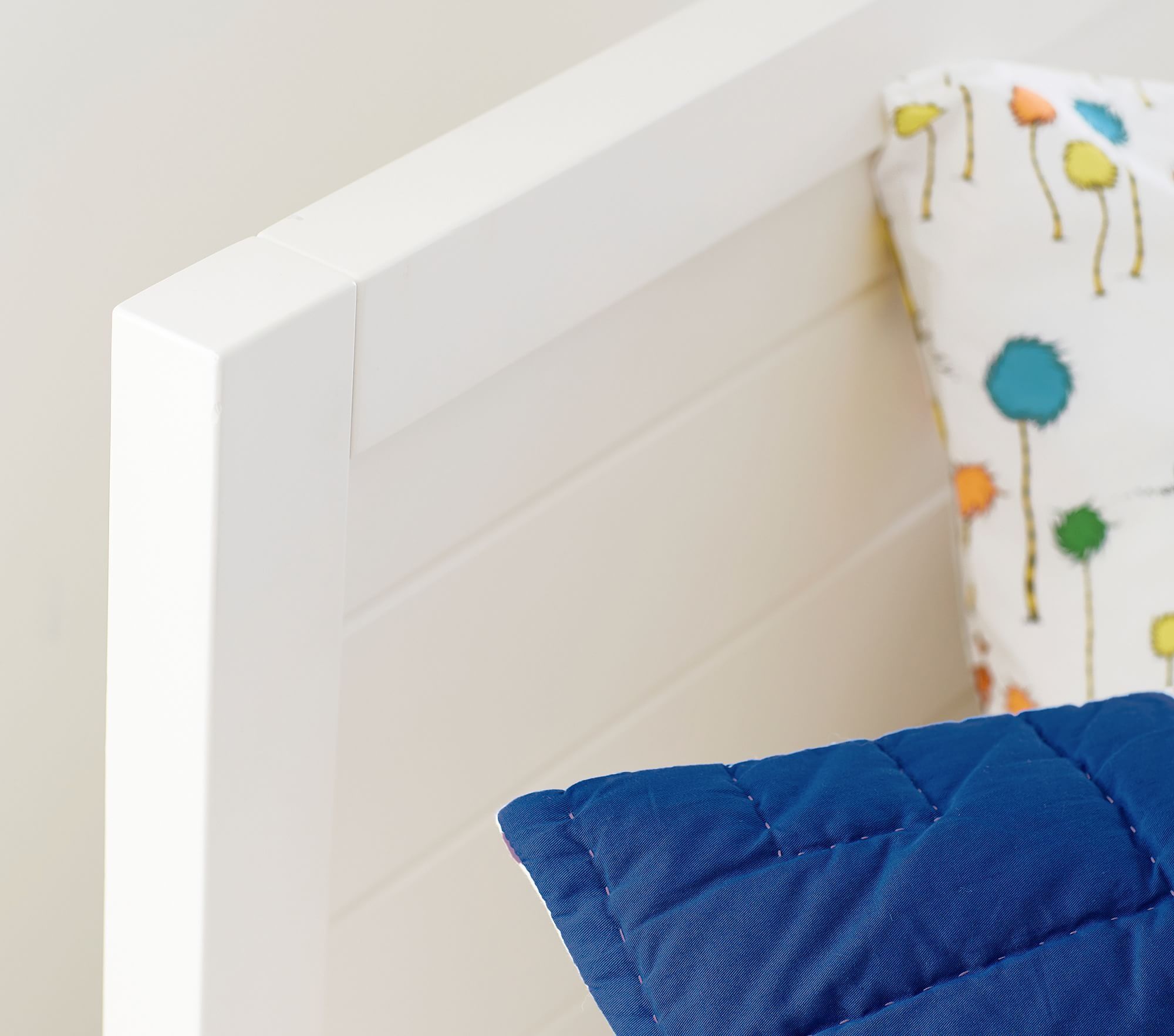 Emery Platform Bed thumbnail 5