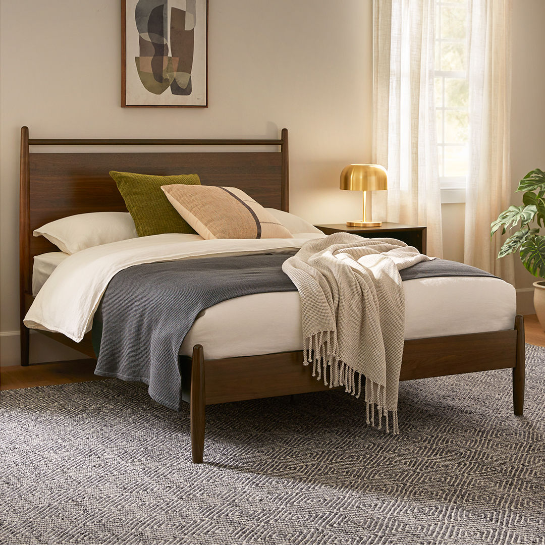 Lenia Panel Walnut Full Bed-Full thumbnail 2