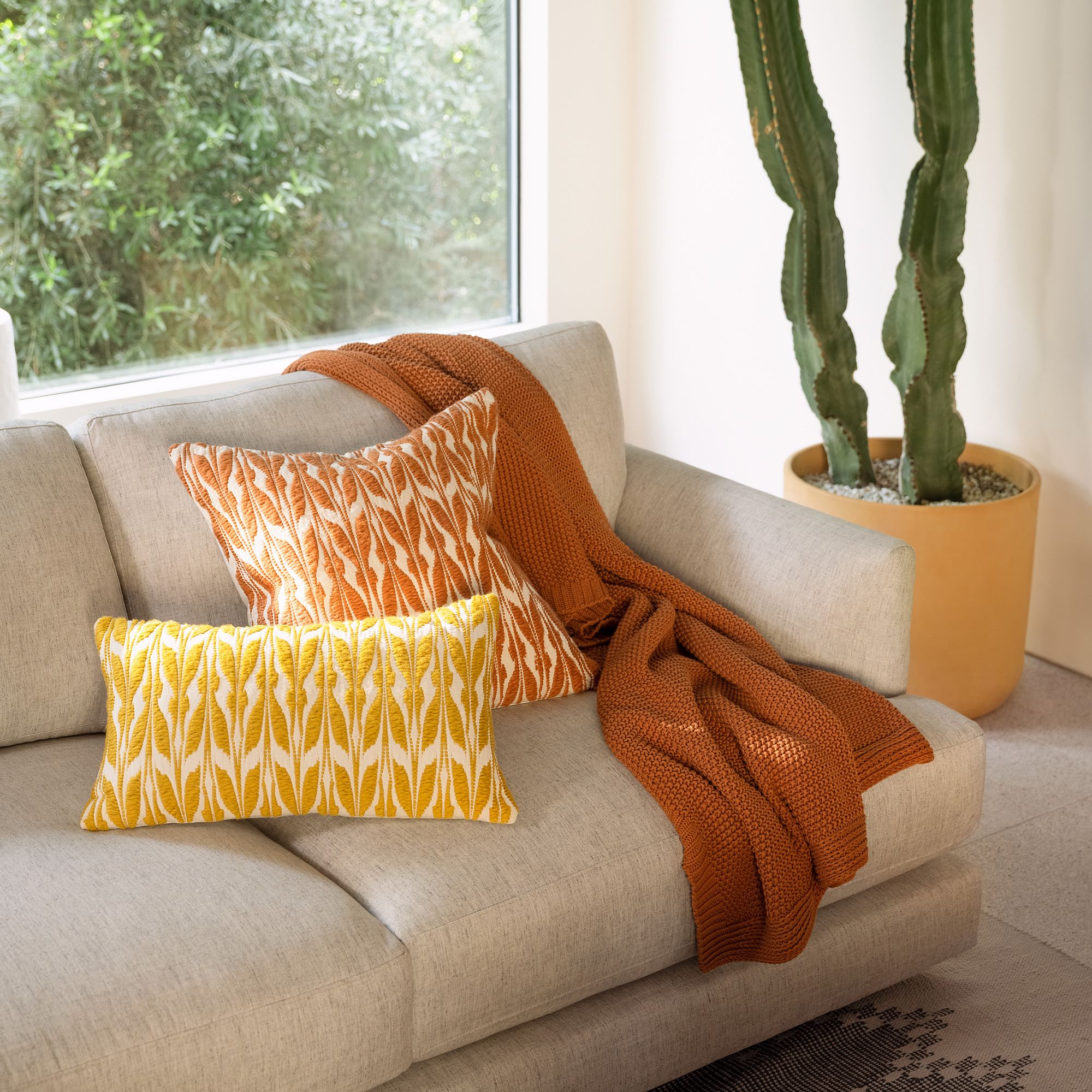Mariposa Lumbar Pillow Cover thumbnail 4