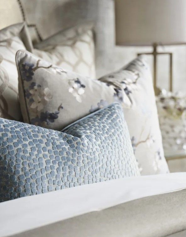 Eastern Accents Baynes by Alexa Hampton Decorative Rectangular Pillow Cover Insert thumbnail 2