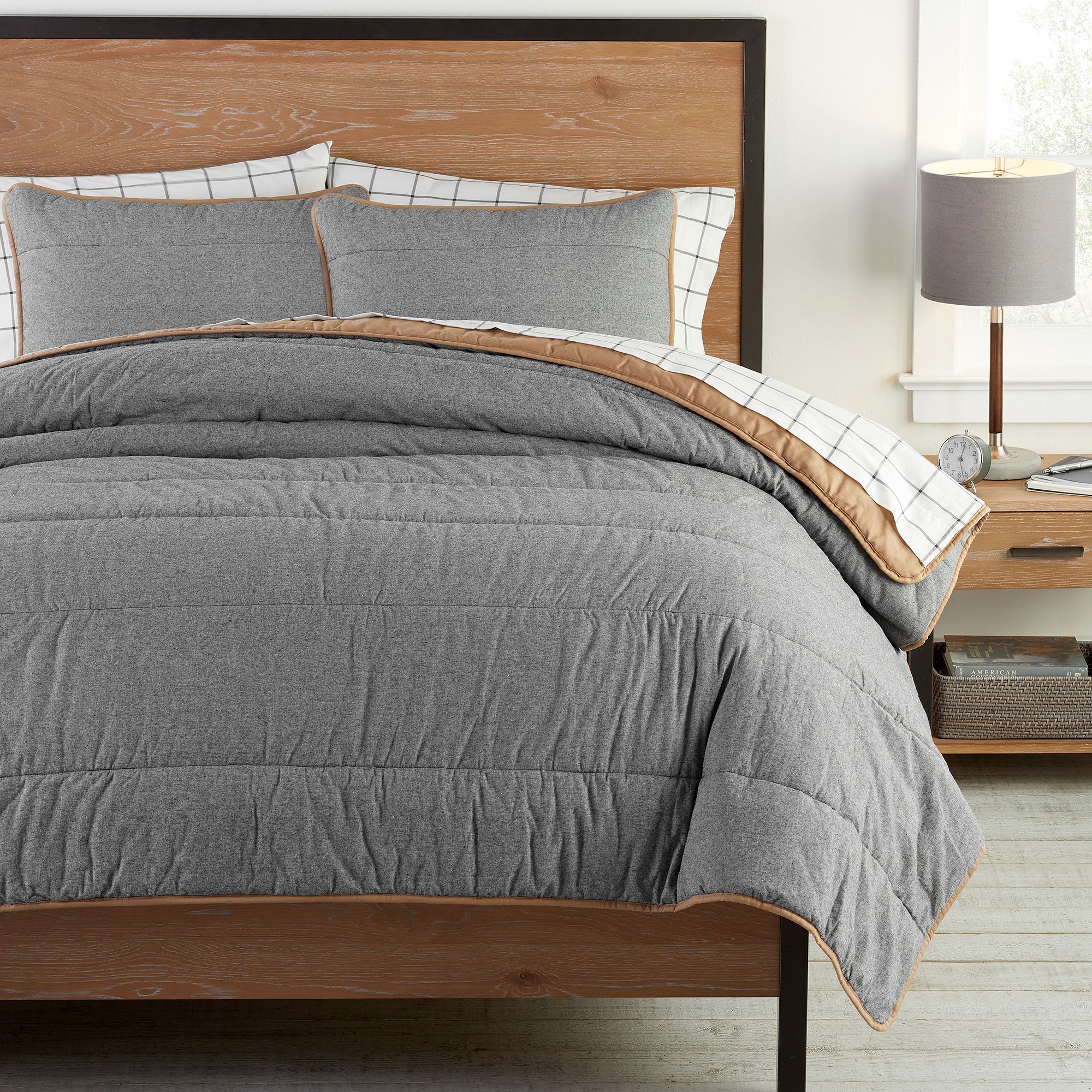 Camden Comforter thumbnail 2