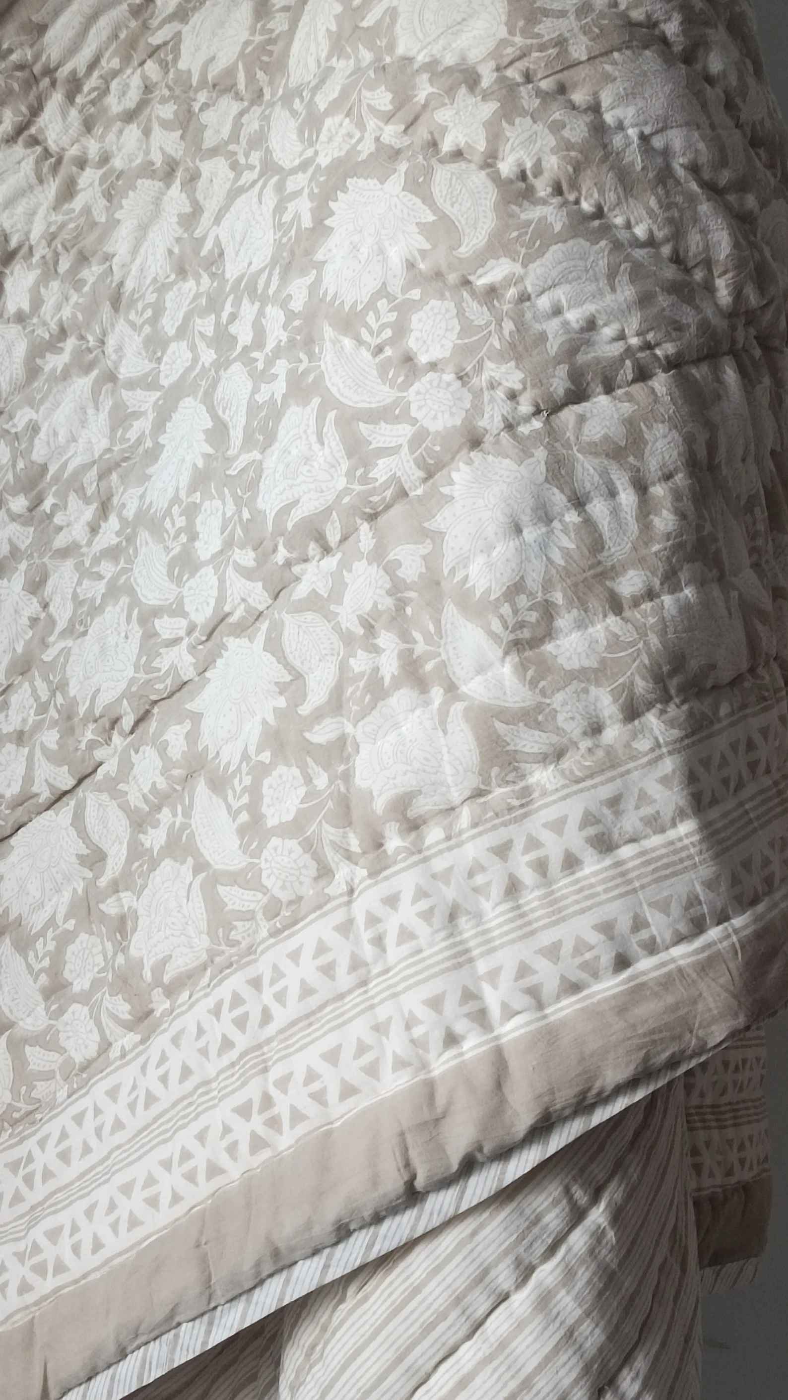 Shop Gulaal Indian Jaipuri Block Print Quilt-Queen thumbnail 4