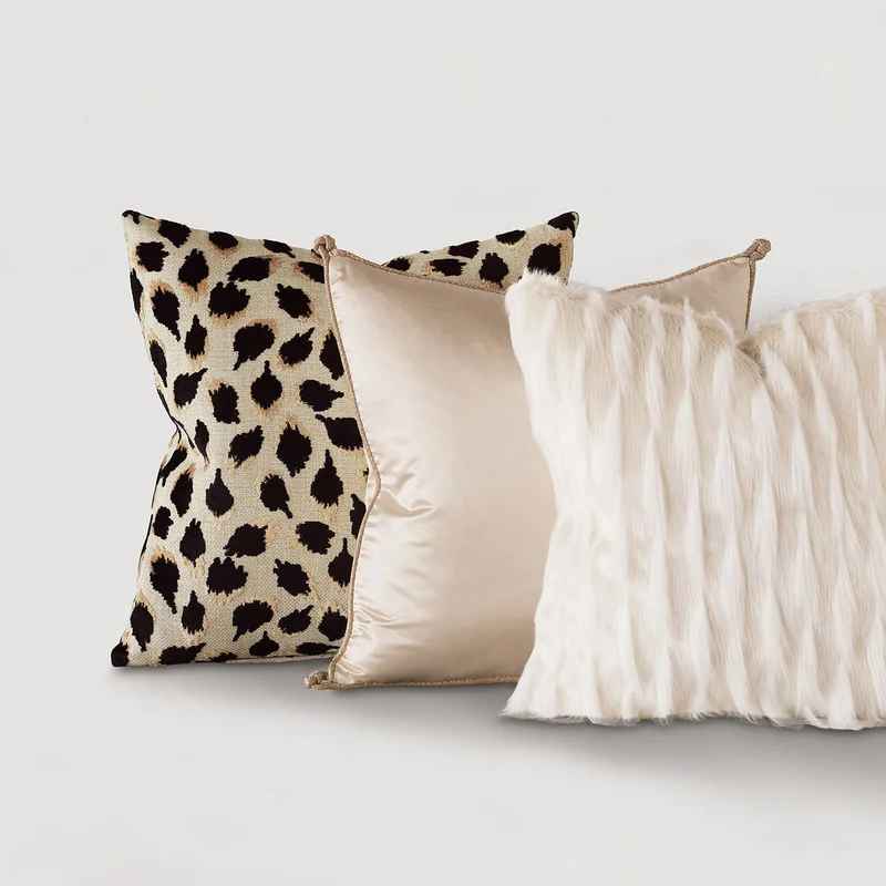 Halo Jadis Snow Square Pillow Cover and Insert-27"x27" thumbnail 6