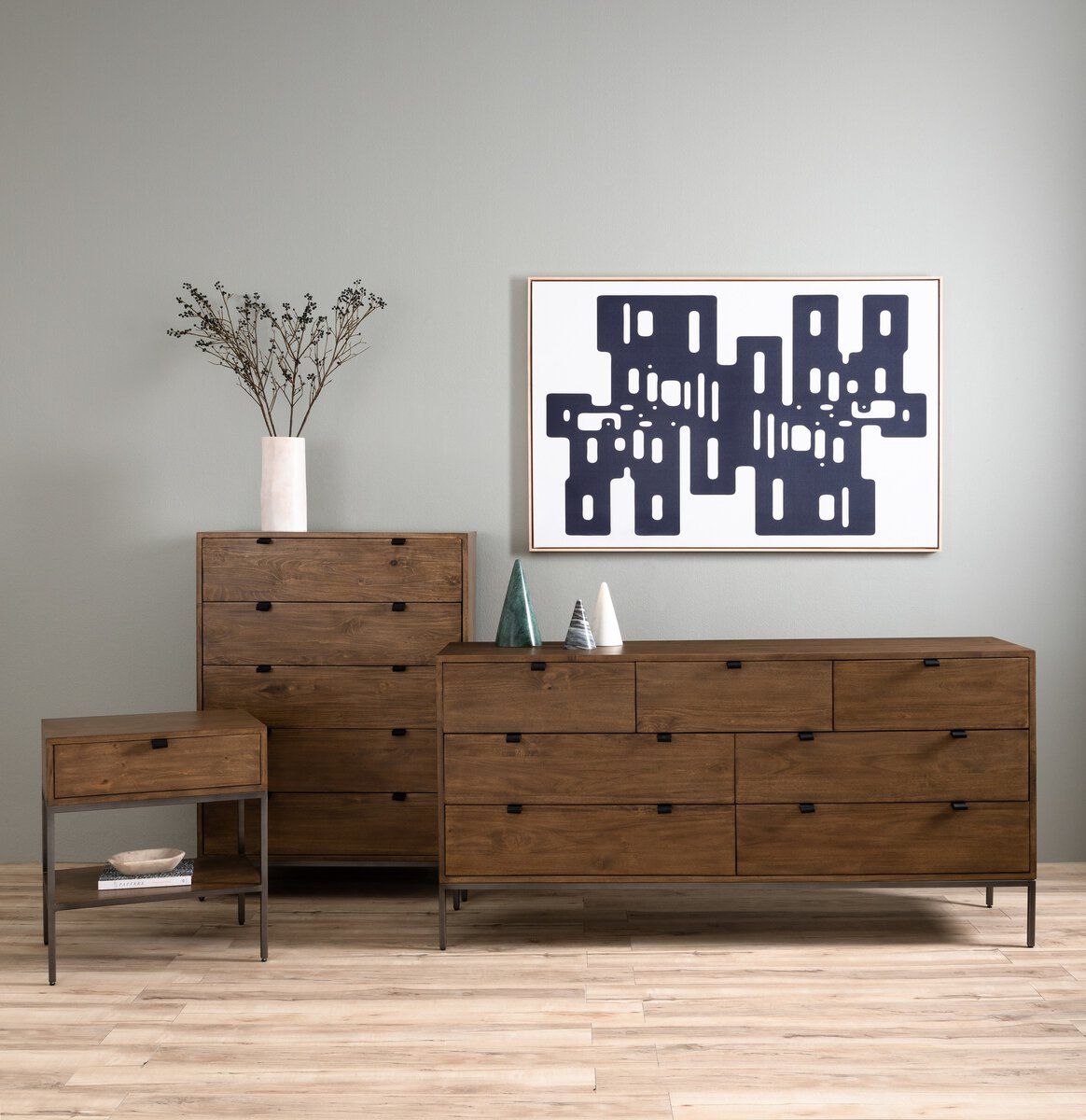 Trista Auburn 5 Dresser thumbnail 2