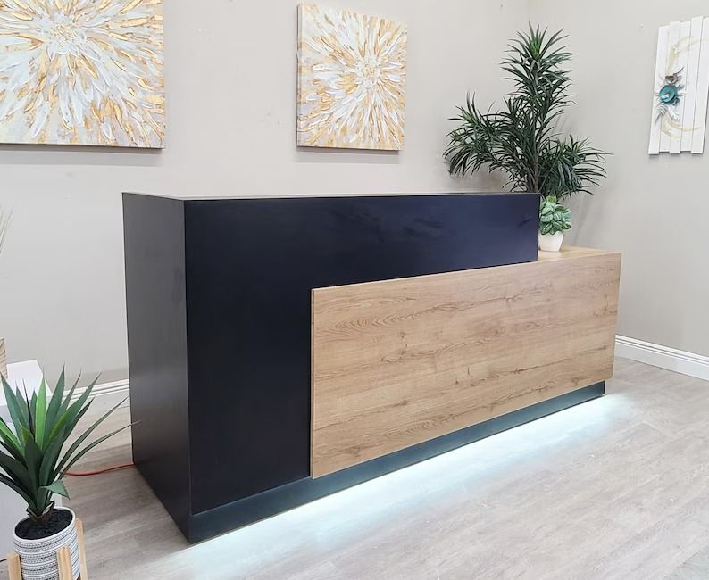 Jade Plus Reception desk thumbnail 2