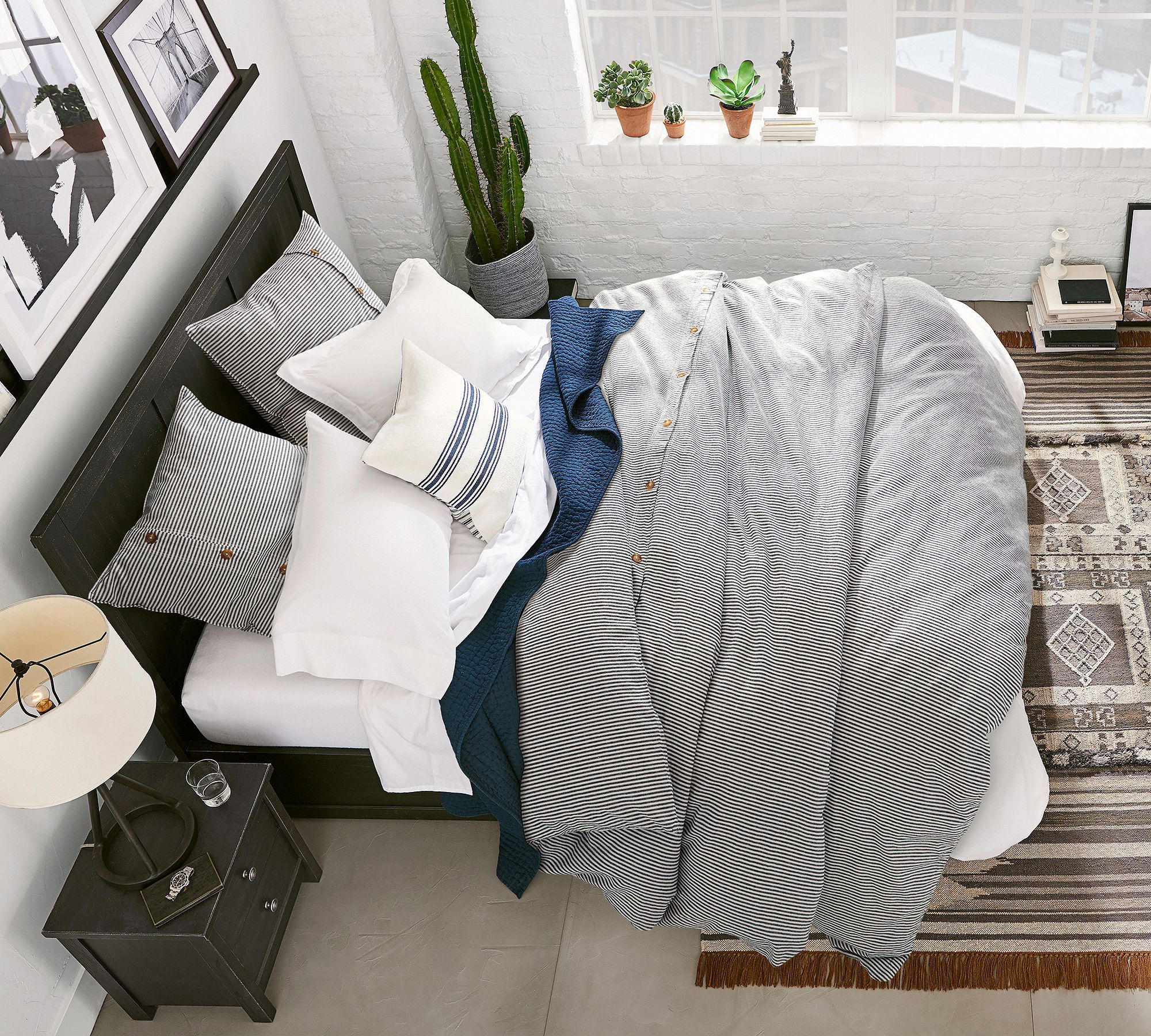 Wheaton Striped Linen Cotton Duvet-King thumbnail 3