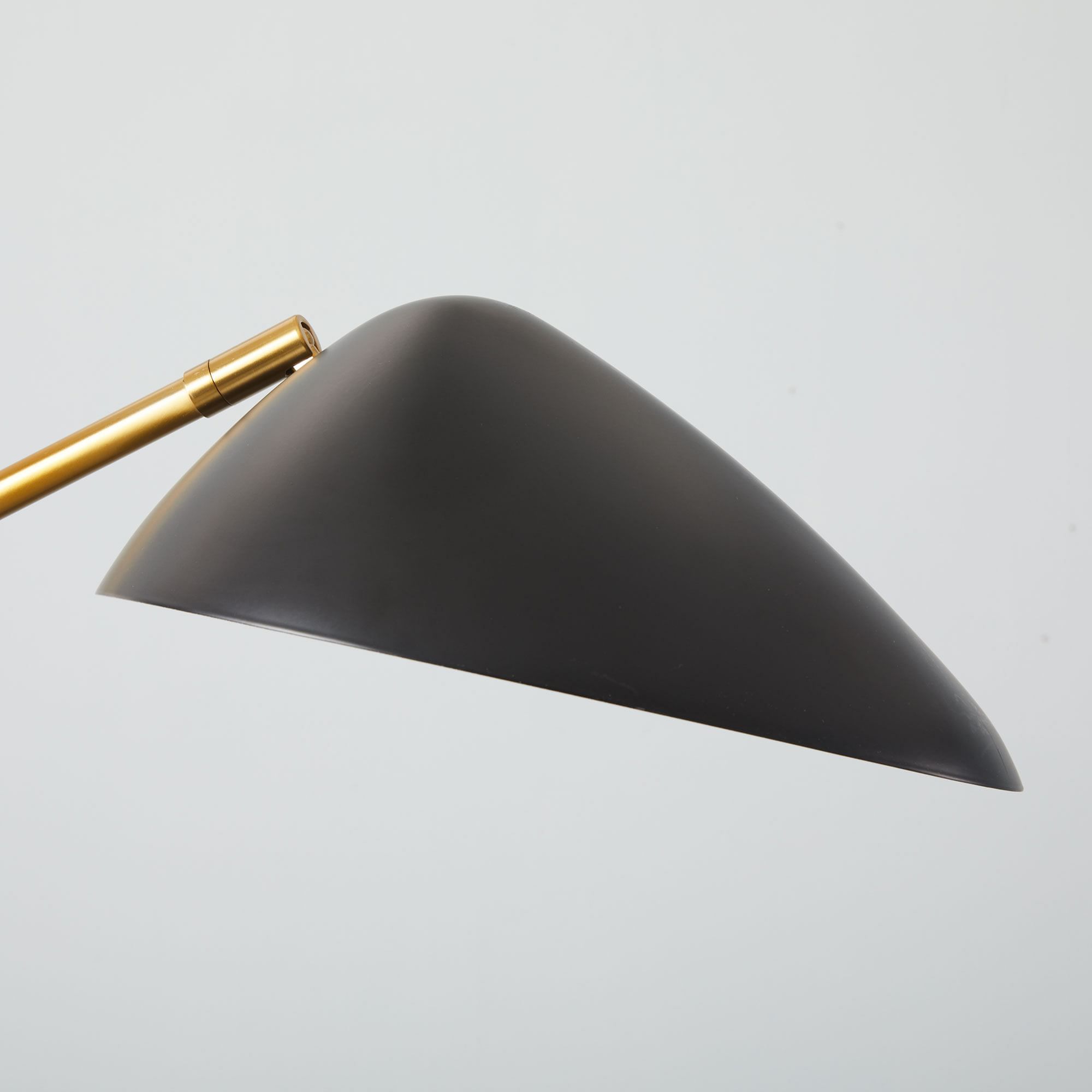 Overarching Curvilinear Mid-Century Floor Lamp thumbnail 3
