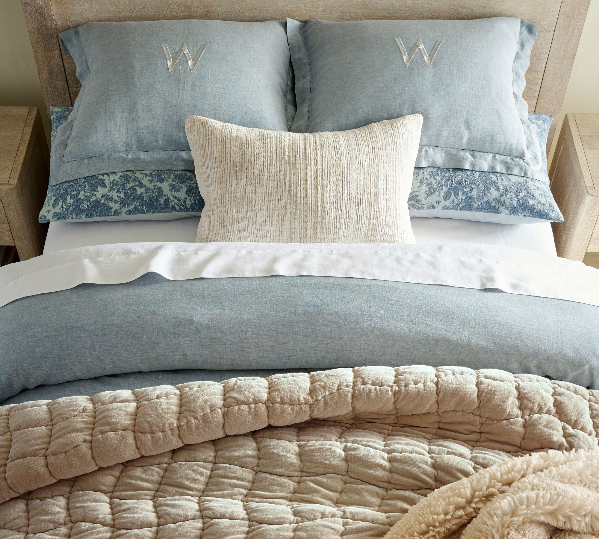 Cozy Cloud Handcrafted Quilt thumbnail 4