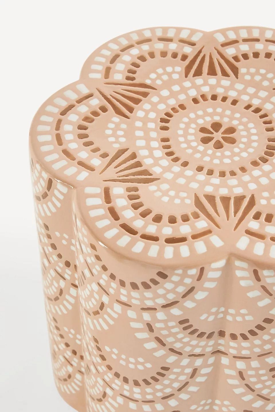 Scalloped Ceramic Side Table thumbnail 2