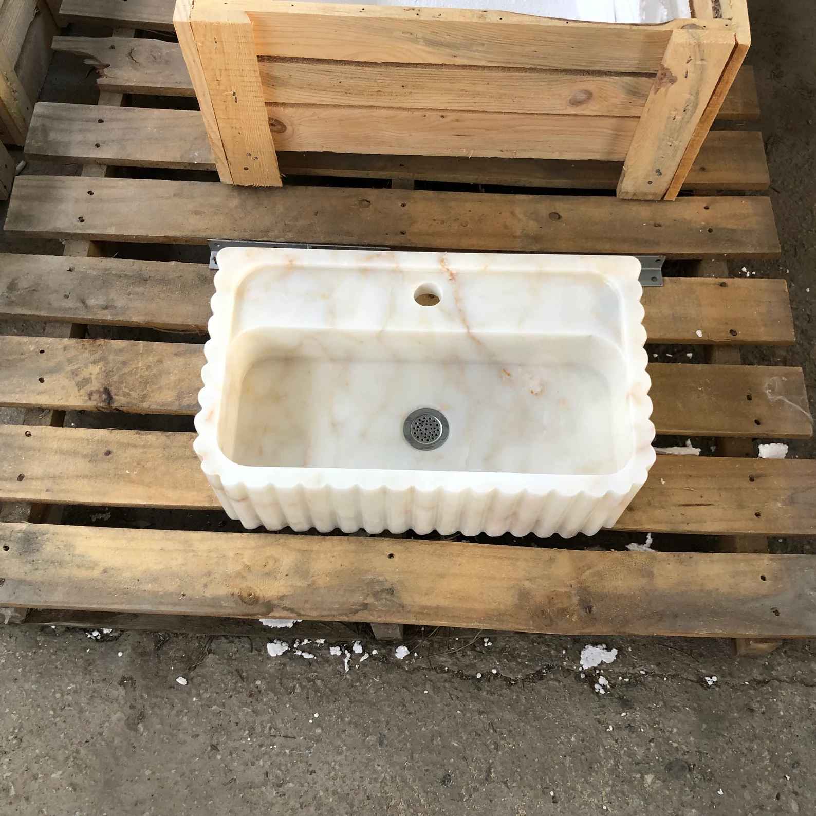 Elegant Bathroom Sink Wall Mount Marble Sink thumbnail 2