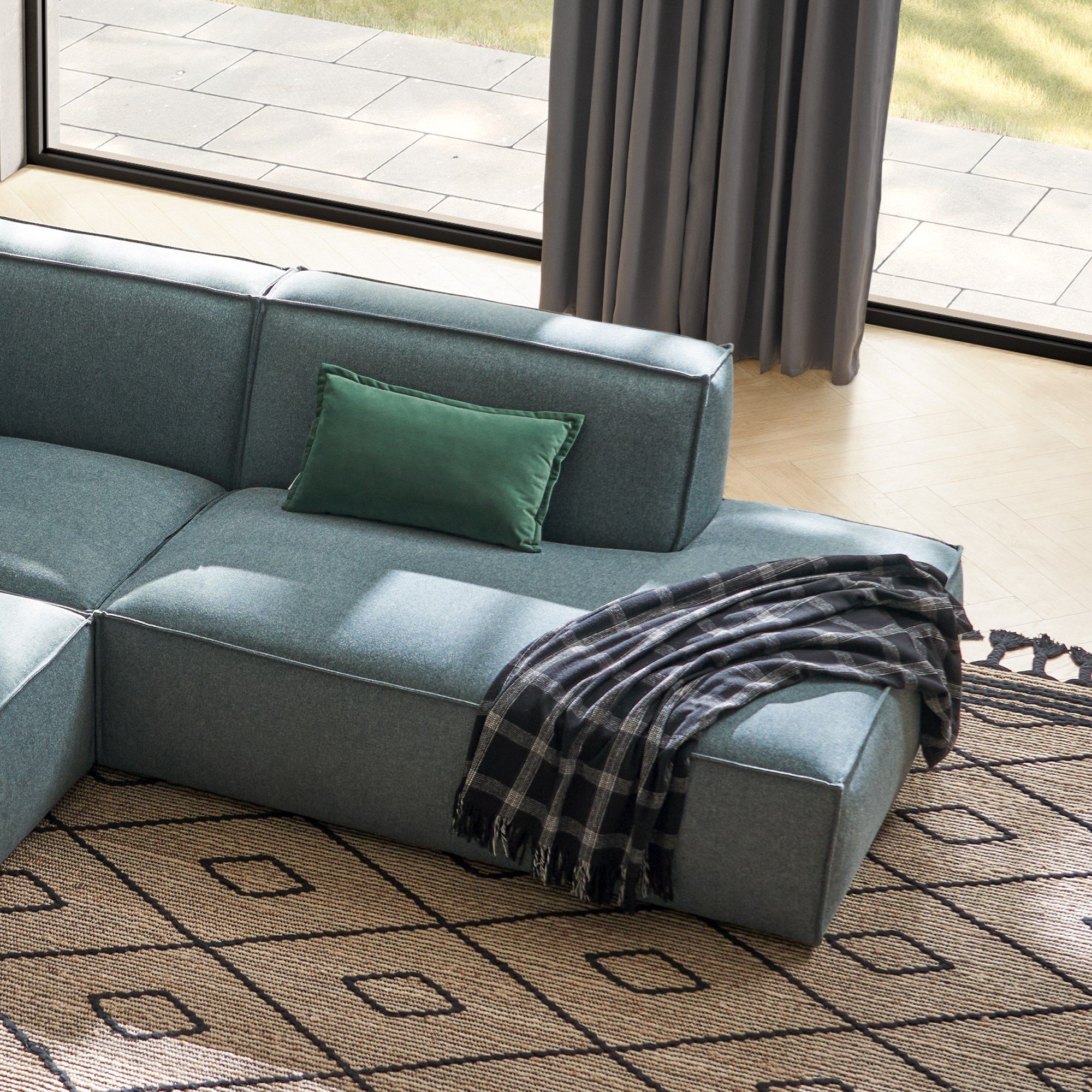 Jonathan Extended Side Chaise Sectional Sofa thumbnail 7