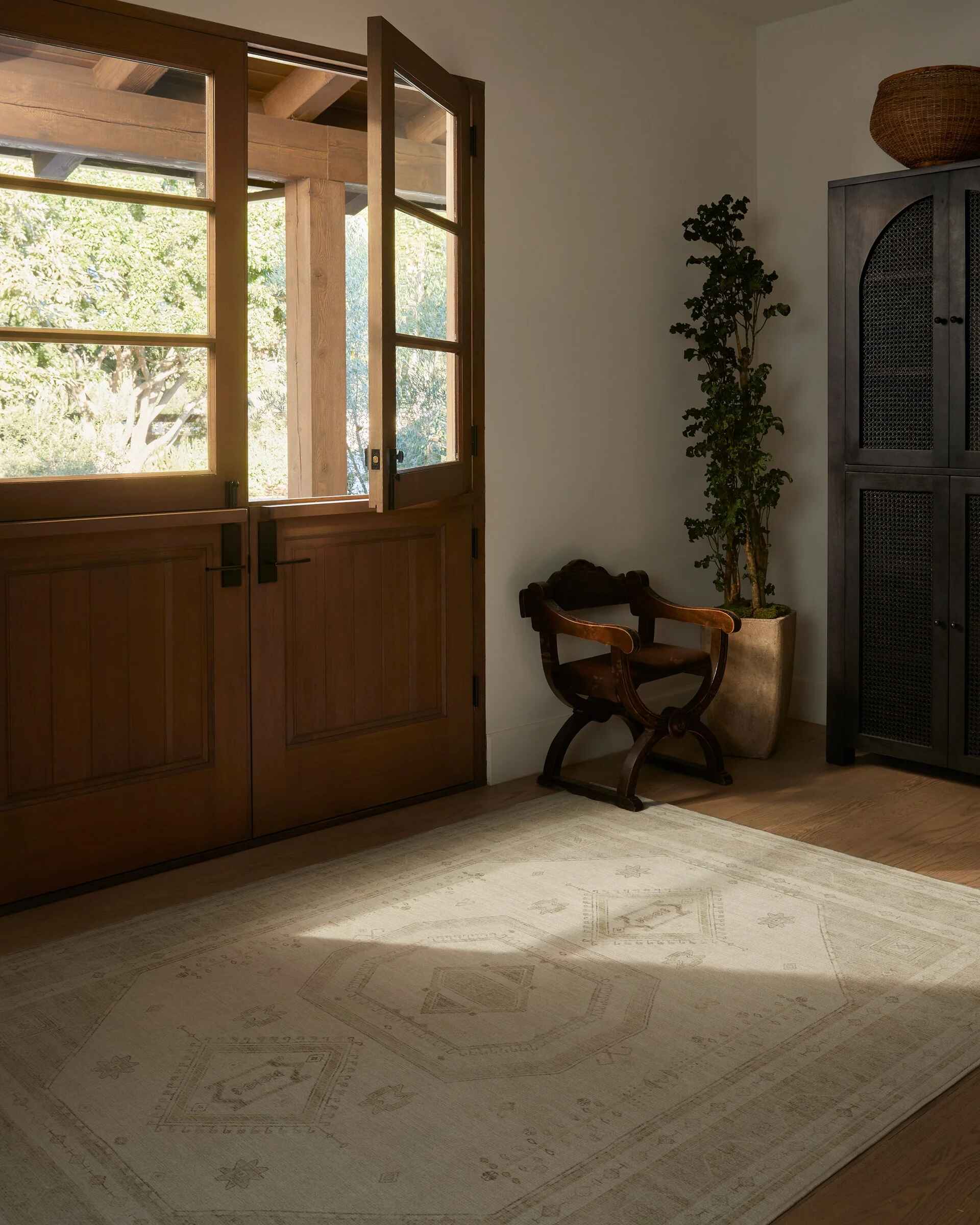 Shira Ivory And Natural Rug - 8'x10' thumbnail 3