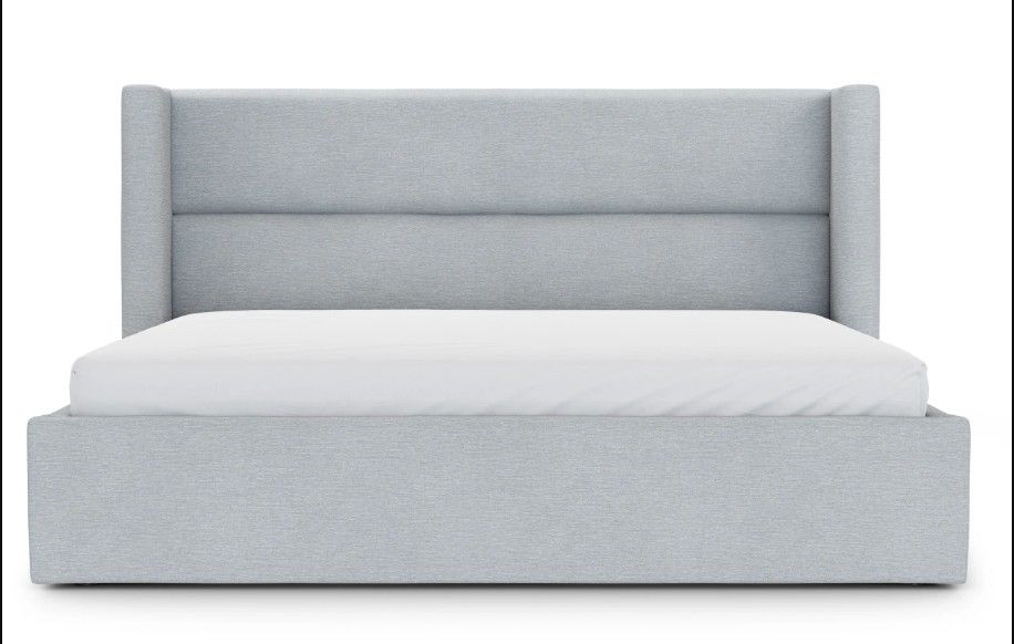 Calabri King Bed thumbnail 3