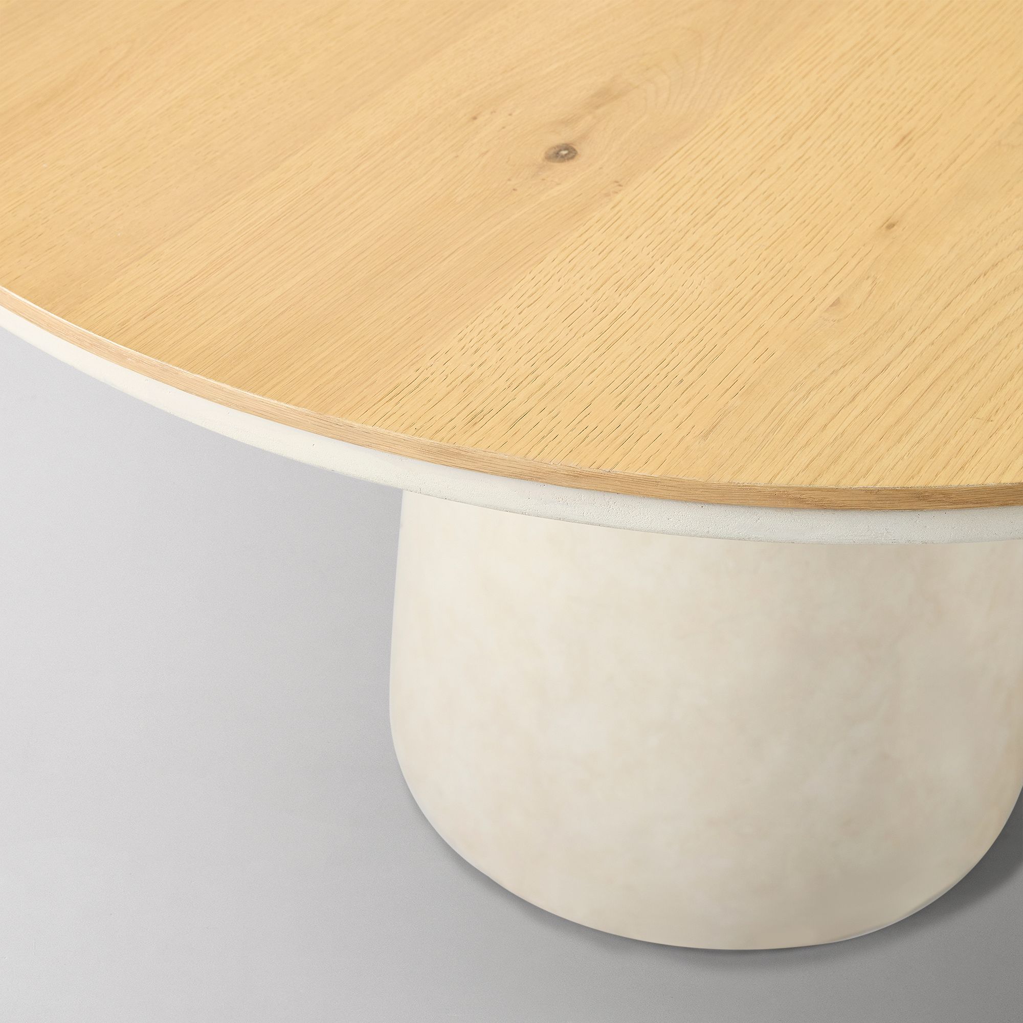 Leona Round Dining Table thumbnail 4