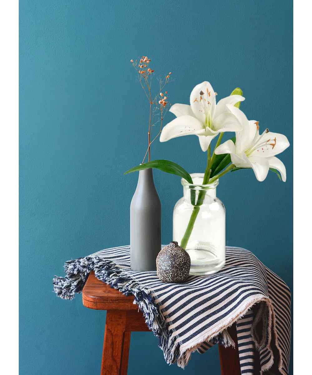 Polyether Polyurethane Lillies Arrangement in Vase (Set of 2) thumbnail 2
