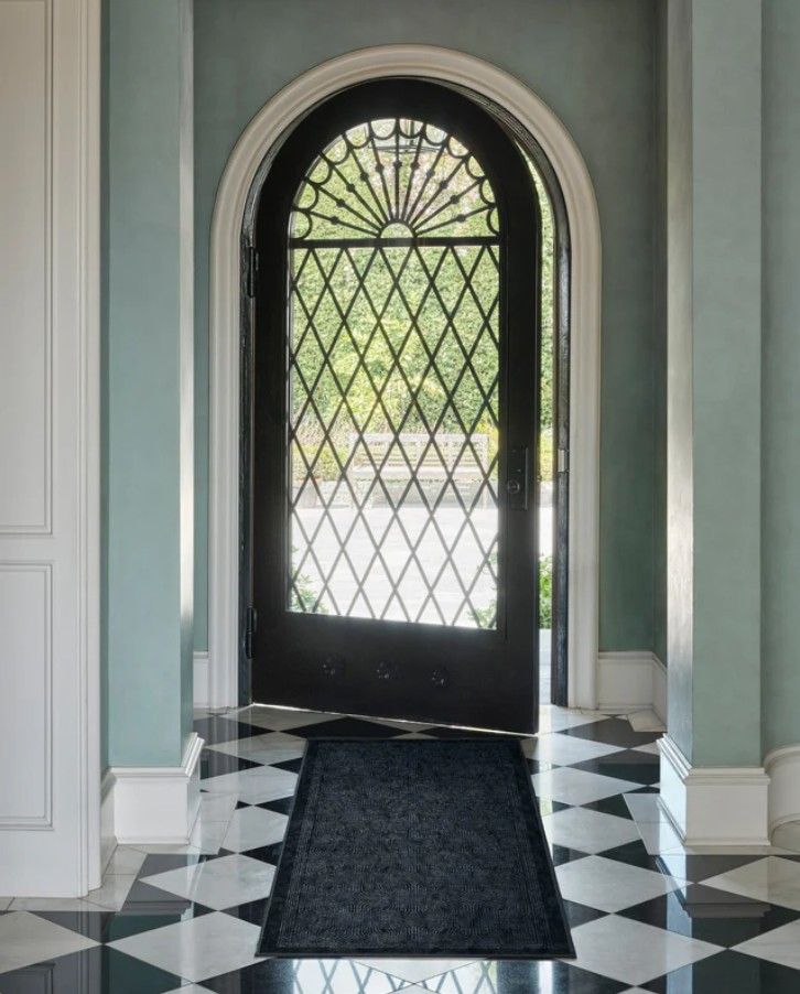 The Hiltons Montecito Indigo Rug thumbnail 3