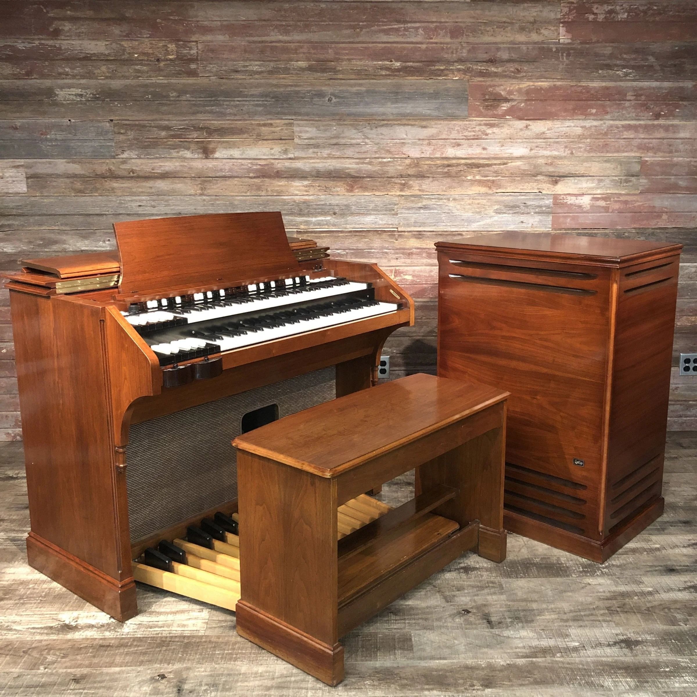 Hammond A-105 Organ 1964 thumbnail 2