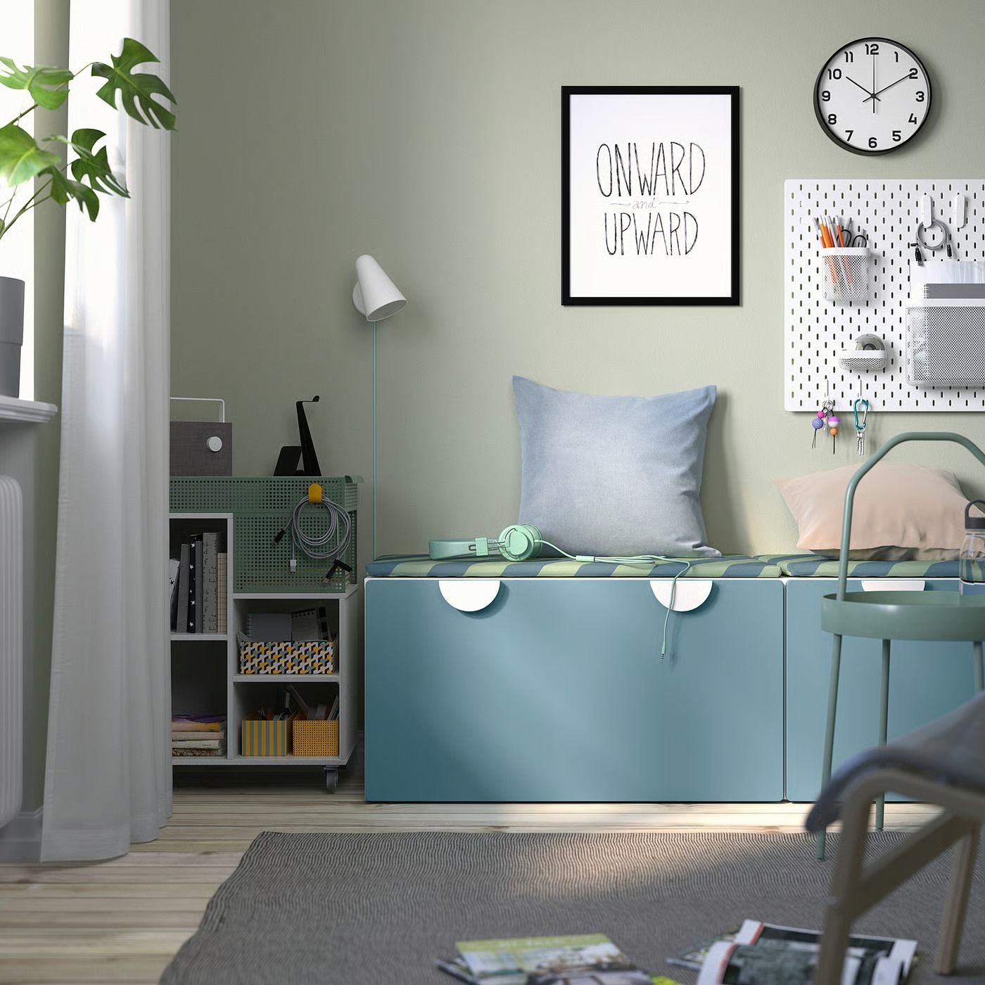 Smastad Bench with Toy Storage thumbnail 2