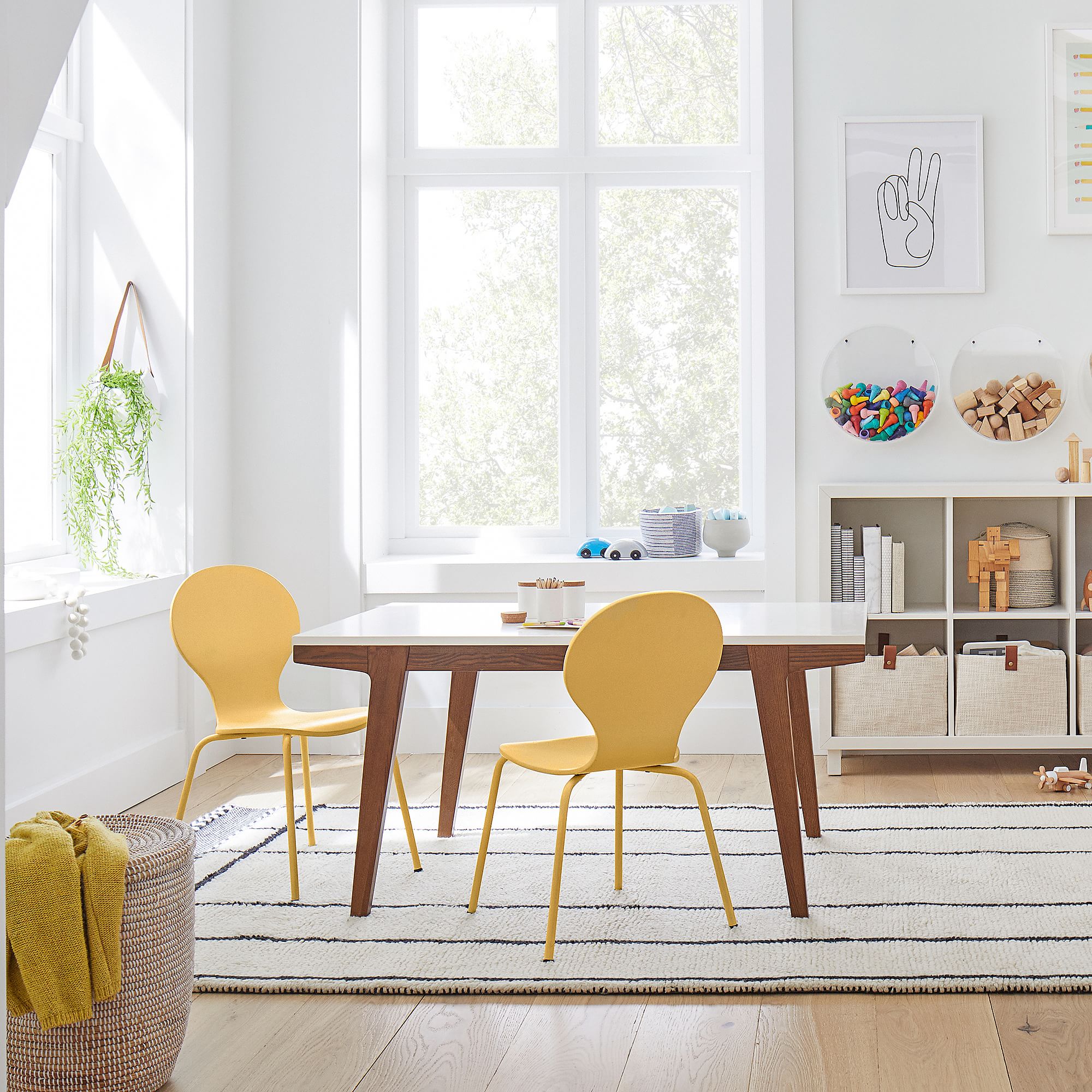 Modern Play Table thumbnail 2