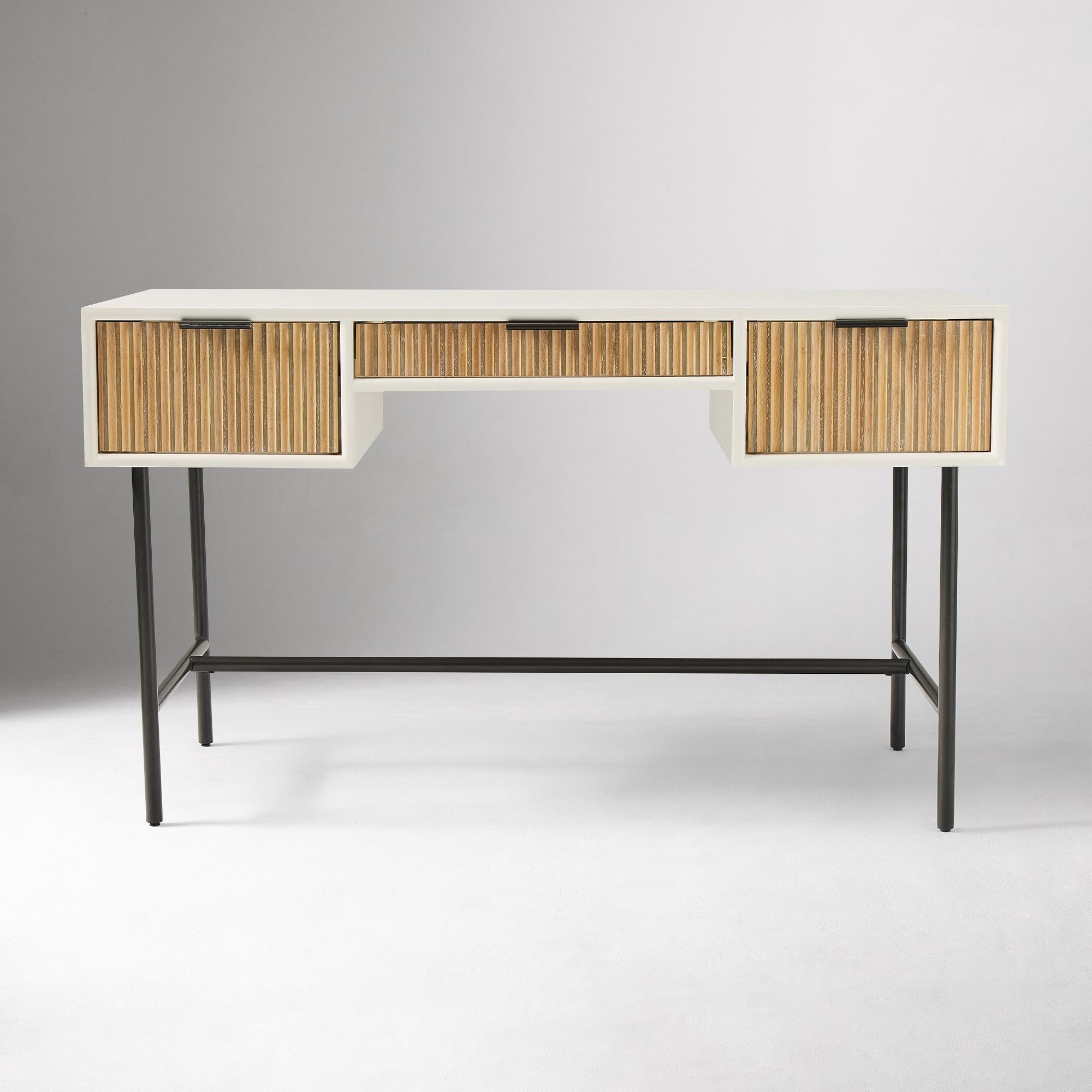 Quinn Desk thumbnail 3