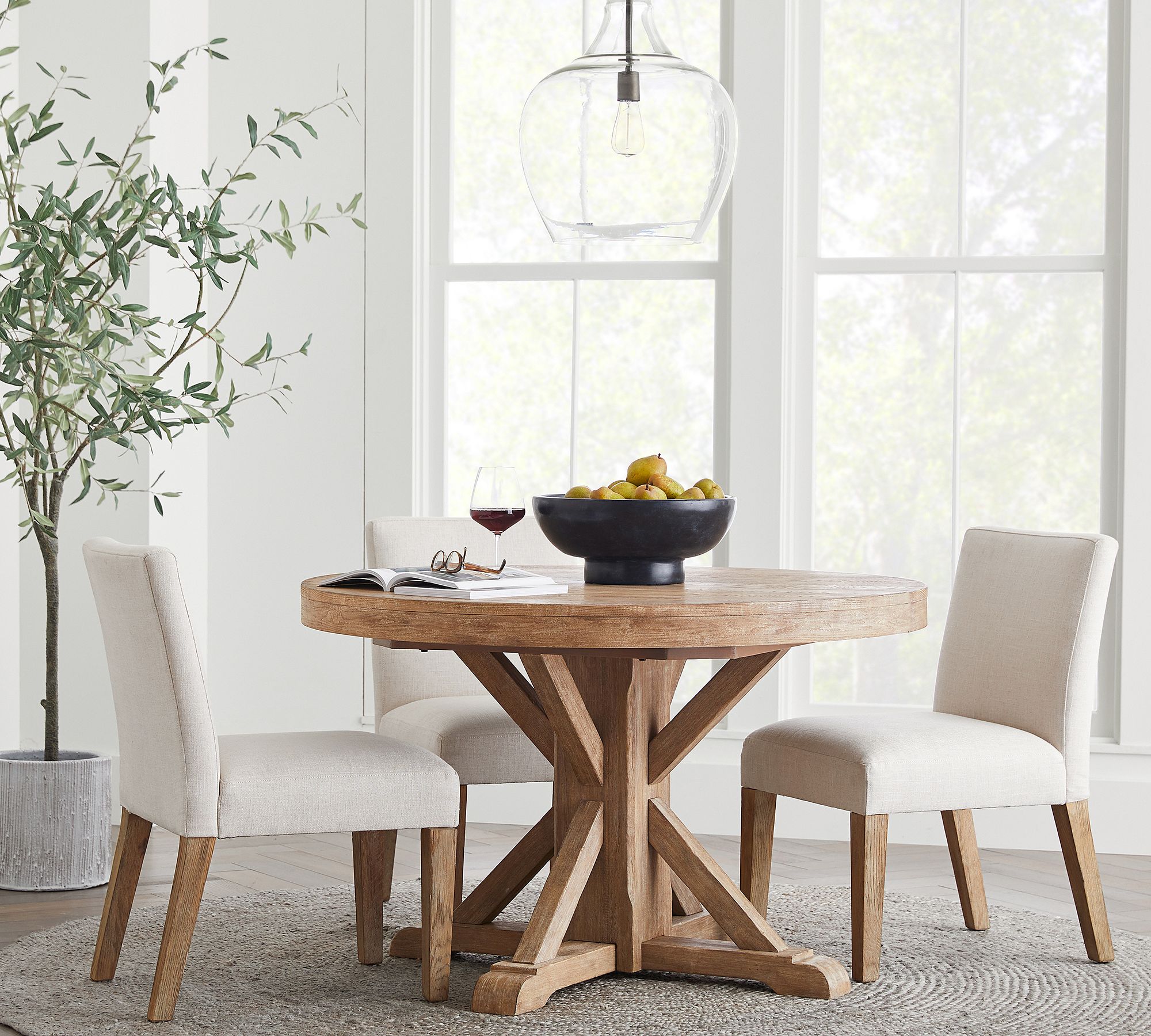 Benchwright Round Pedestal Extending Dining Table thumbnail 2