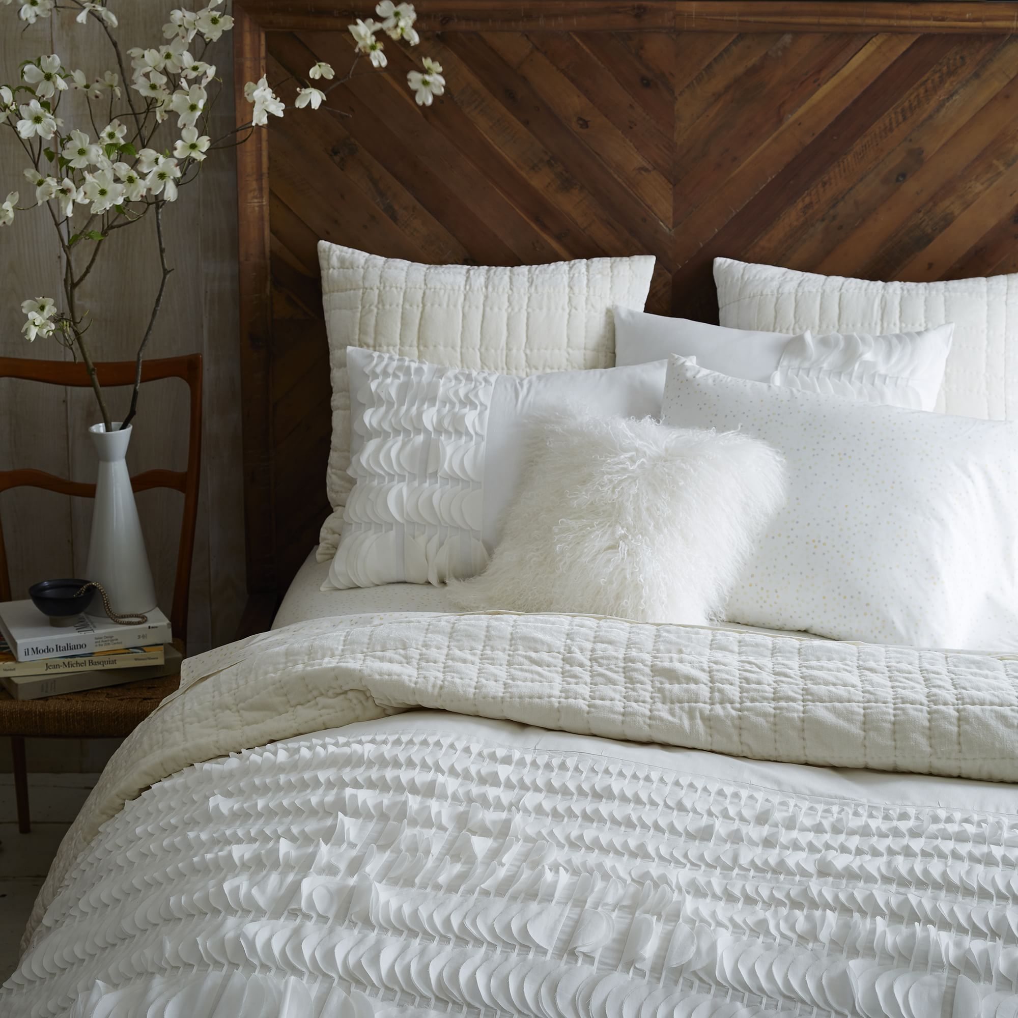 Alexa Reclaimed Wood Bed-Queen thumbnail 2