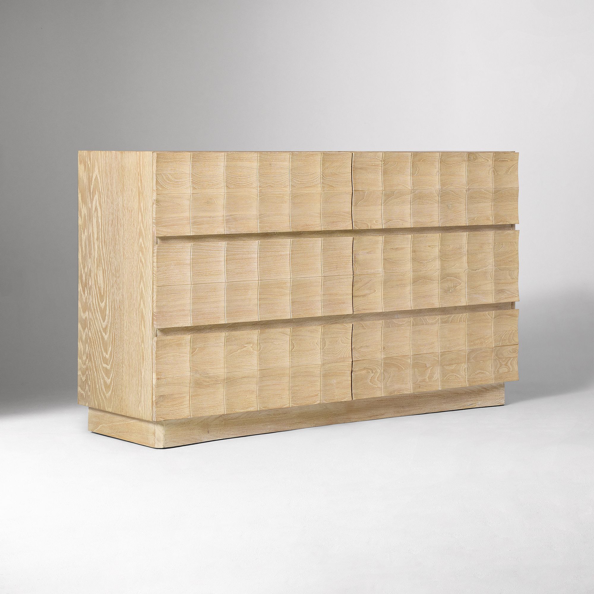 Luisa Carved 6-Drawer Dresser thumbnail 5