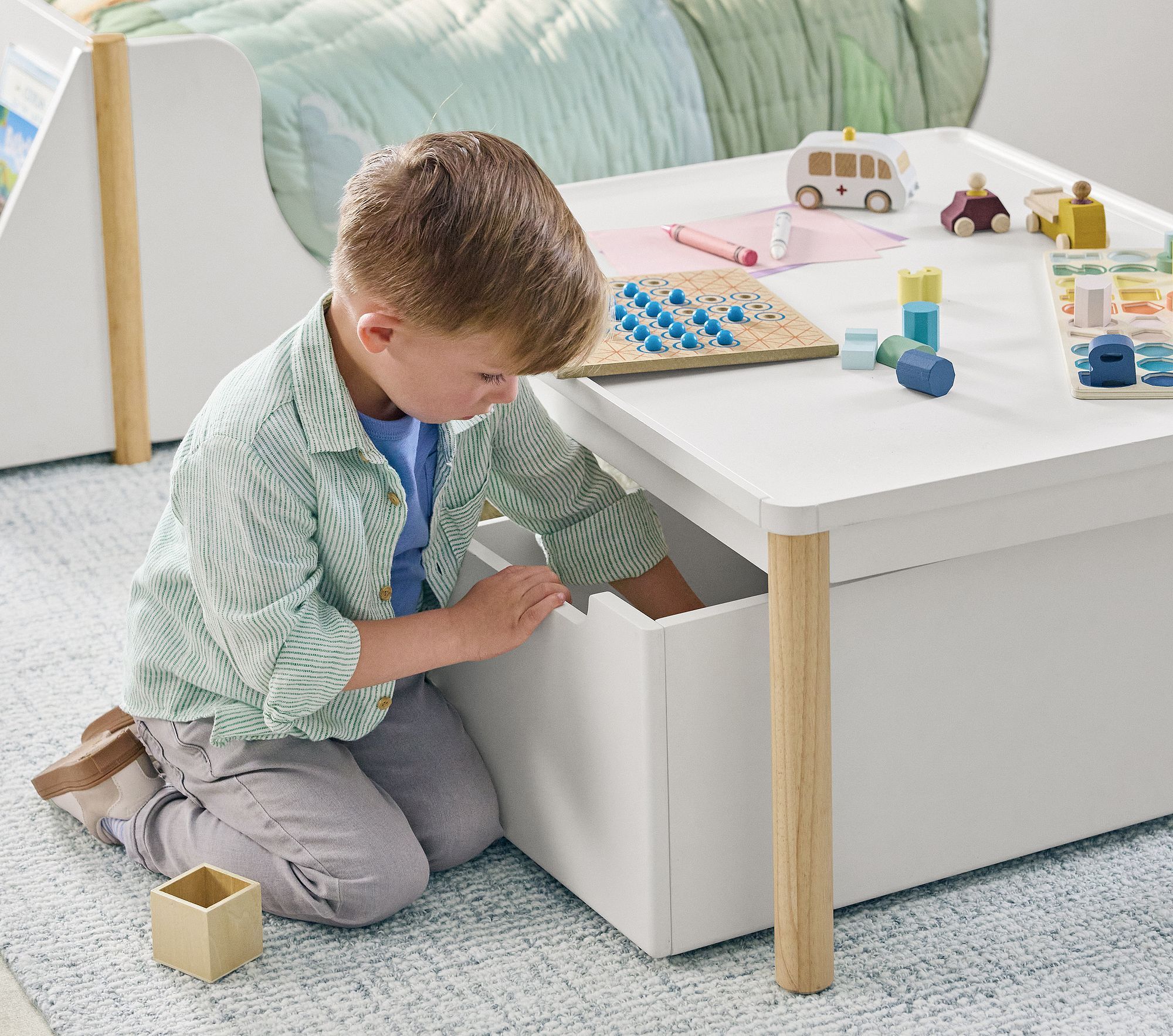 Avery Activity Table thumbnail 4