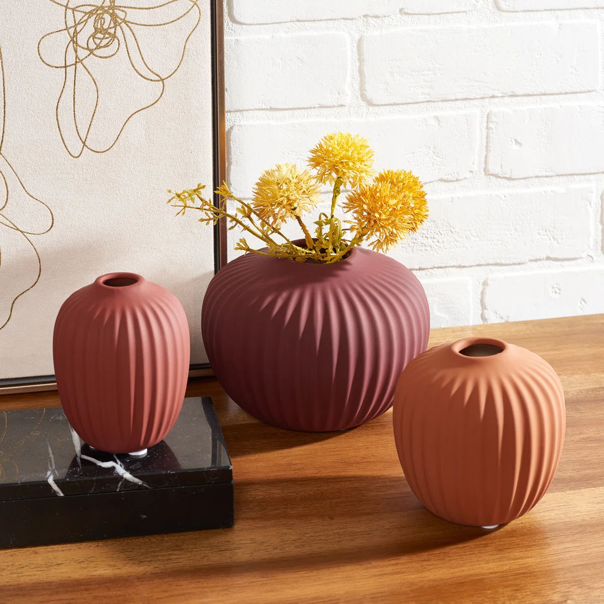 Handmade Ceramic Table Vase Amaranth Set of 3 thumbnail 2