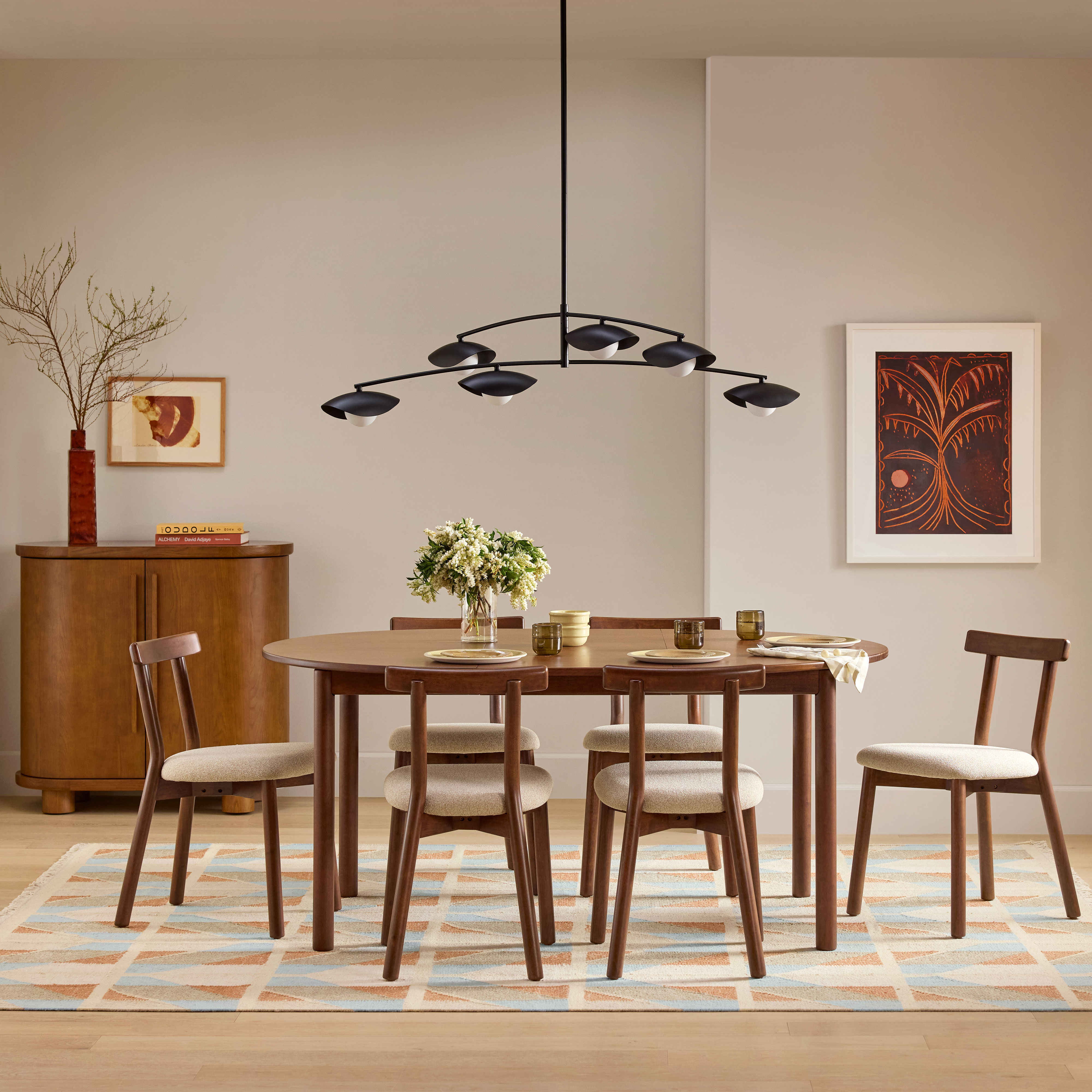 Heidi Extendable Round Dining Table thumbnail 2