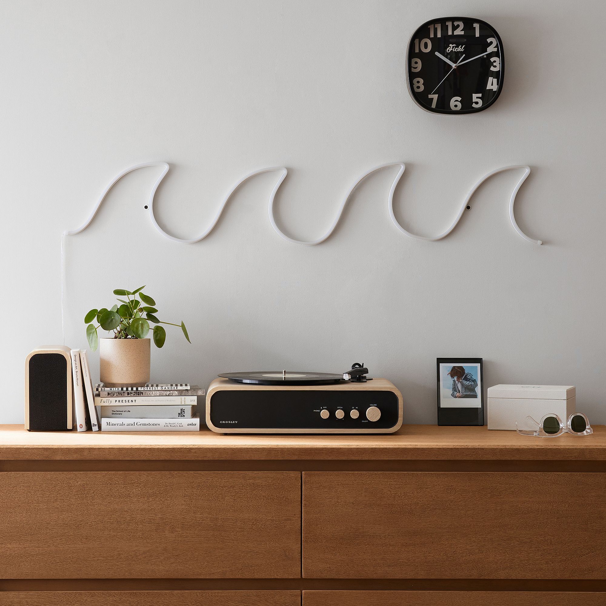 Wave Neon LED Wall Light thumbnail 2