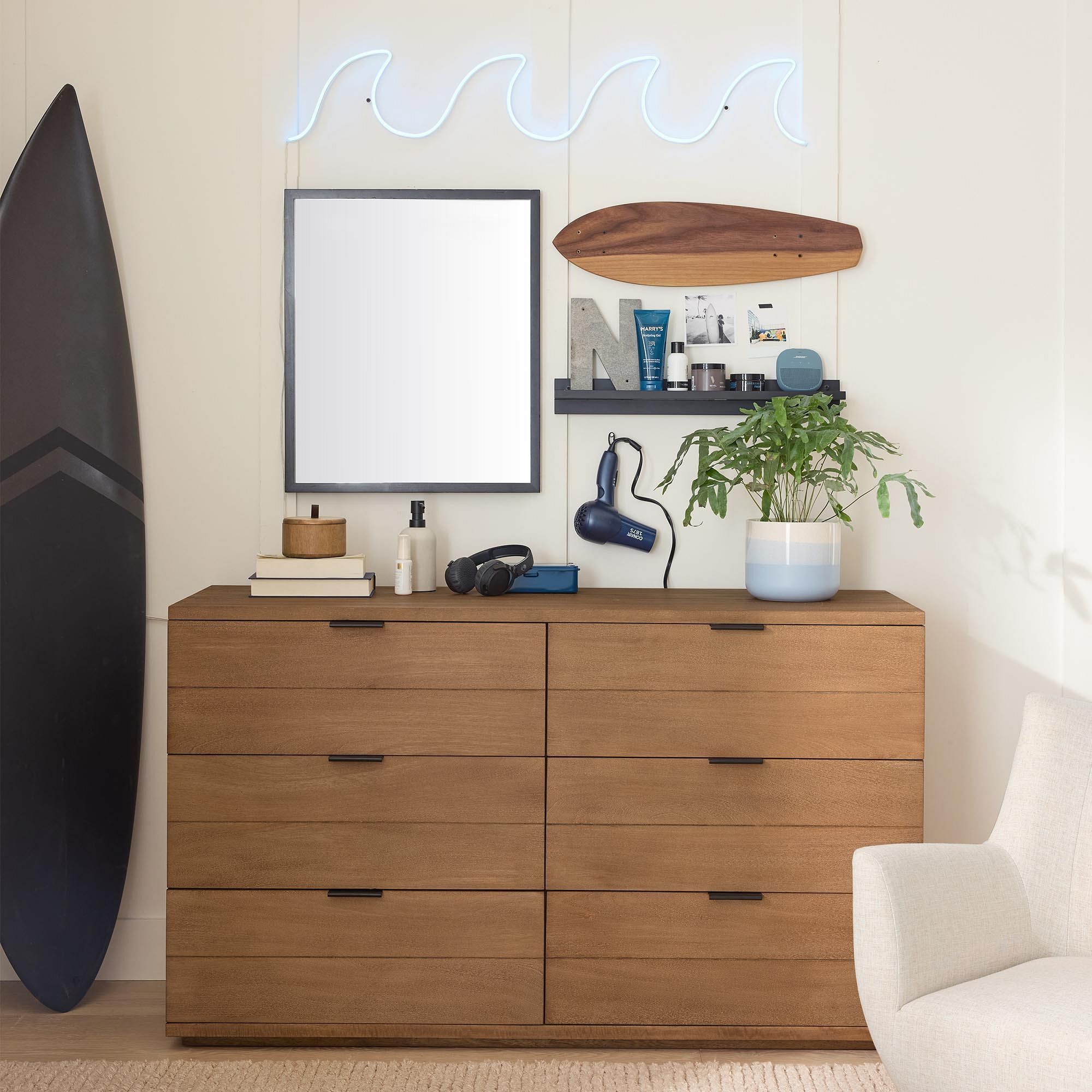 Wave Neon LED Wall Light thumbnail 3