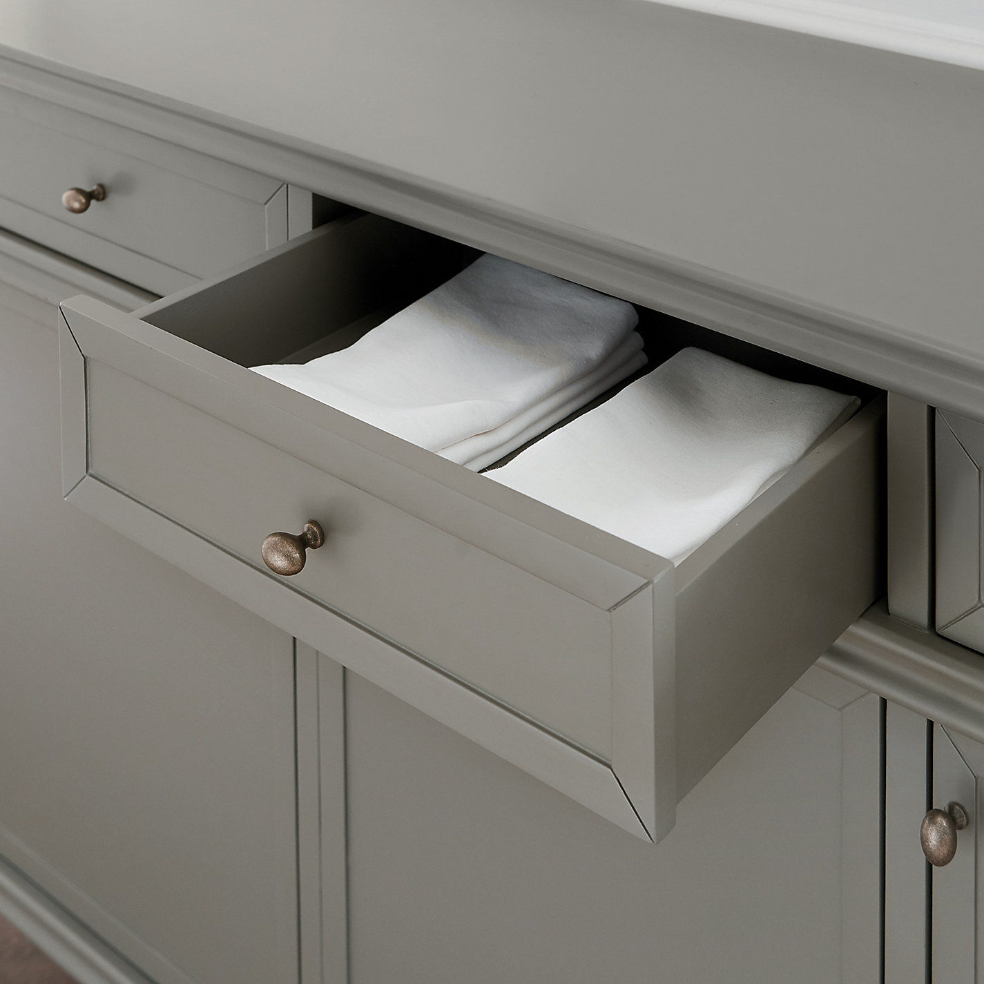 Daphne 3 Door Sideboard thumbnail 7