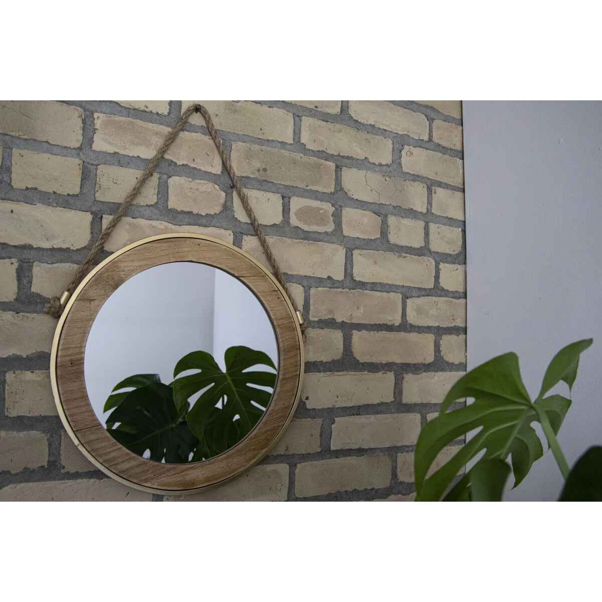 Berania Flat Wall Mirror thumbnail 4
