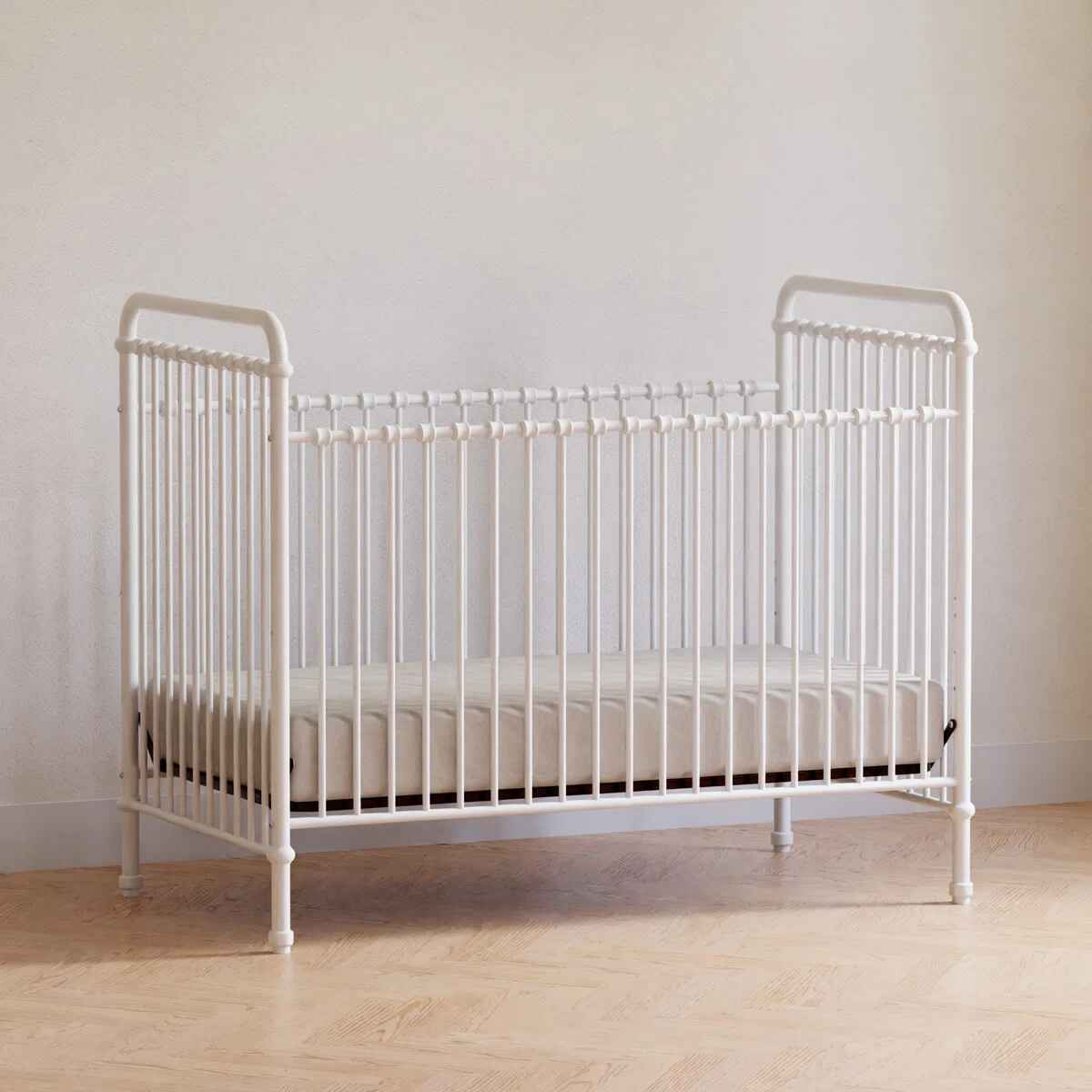 Abigail Greenguard Gold Certified 3 in 1 Convertible Crib thumbnail 5