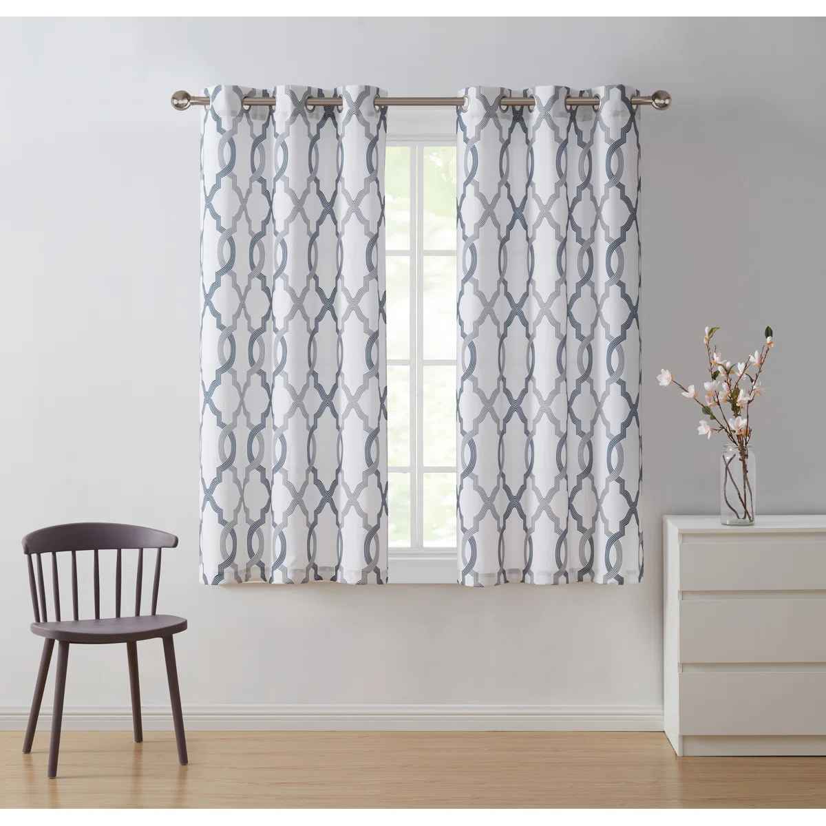 Belchers Polyester Semi Sheer Curtain thumbnail 3