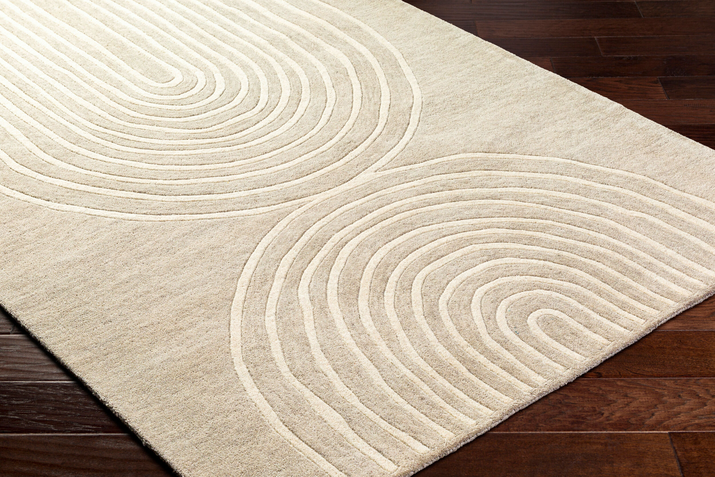 Isabel Intricate Handcrafted Rug-6'x9' thumbnail 2