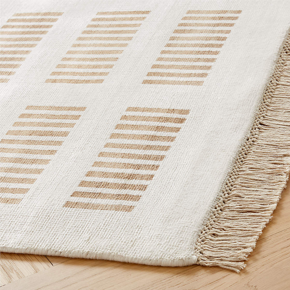 Alize Handloomed Ivory Viscose Area Rug-9' x 12' thumbnail 3