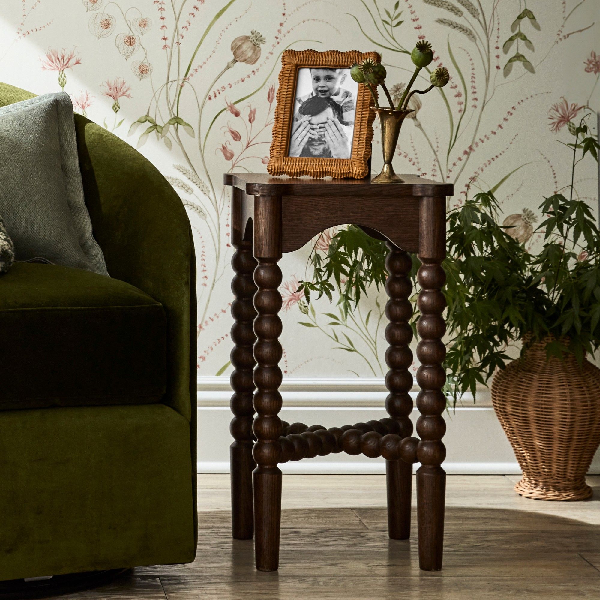 Spindle Accent Table-13" thumbnail 5