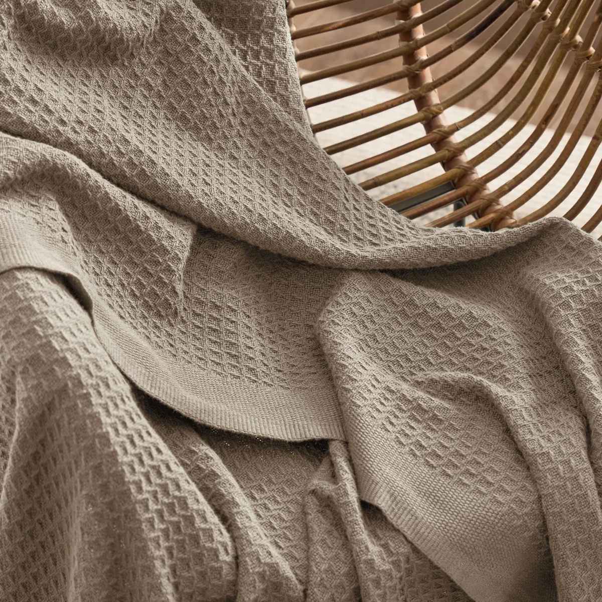 Essential Collection Bedsure Cotton Blanket Breathable Waffle Weave Throw Blanket GentleSoft thumbnail 2