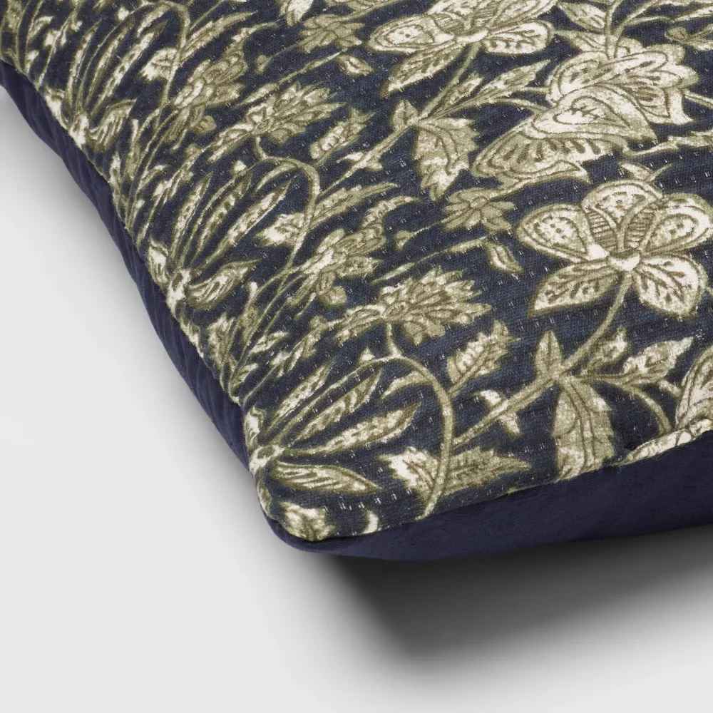 Square Double Cloth Printed Decorative Throw Pillow thumbnail 3