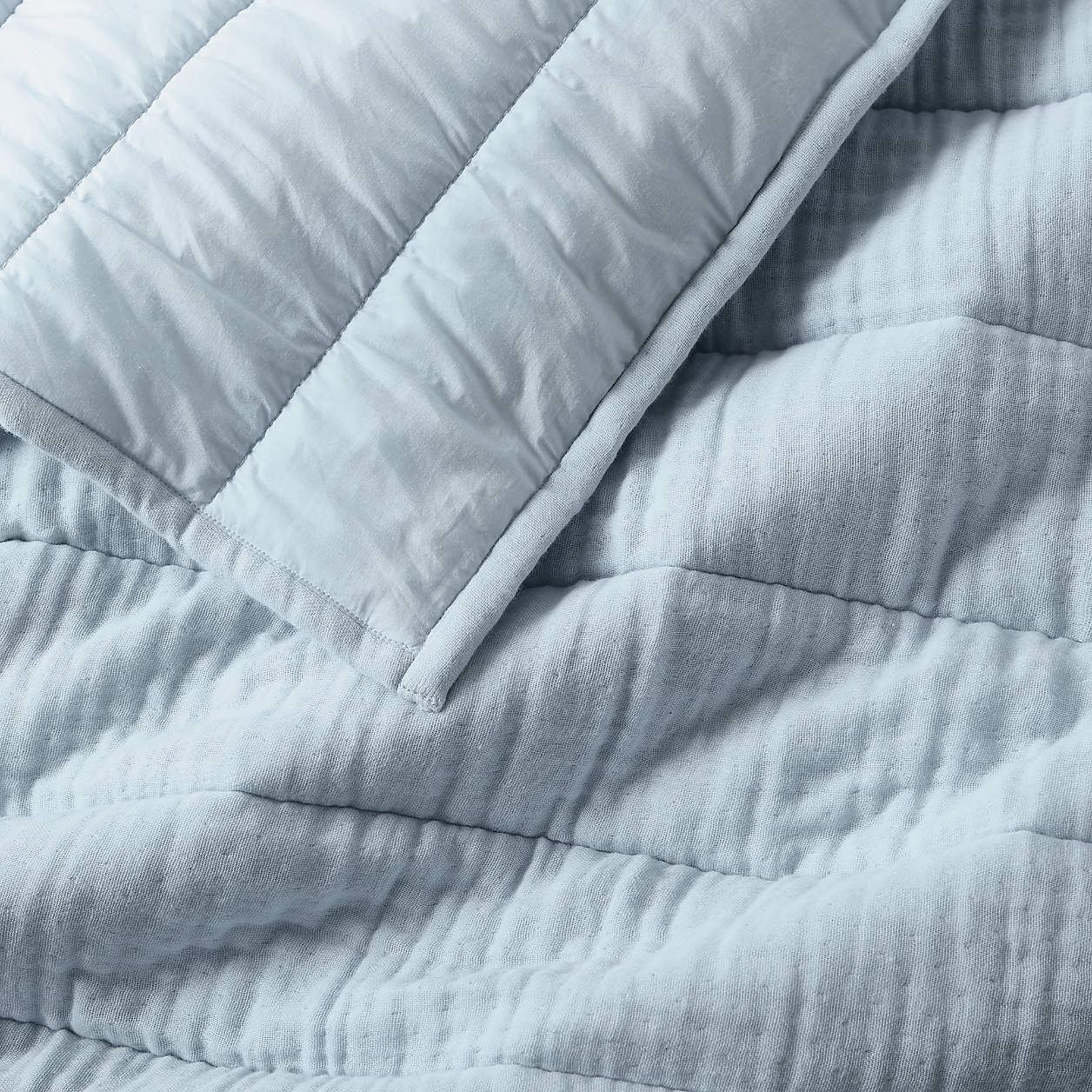 Supersoft Organic Cotton Gauze Pale Blue Channel Stitch Quilt-Queen thumbnail 4