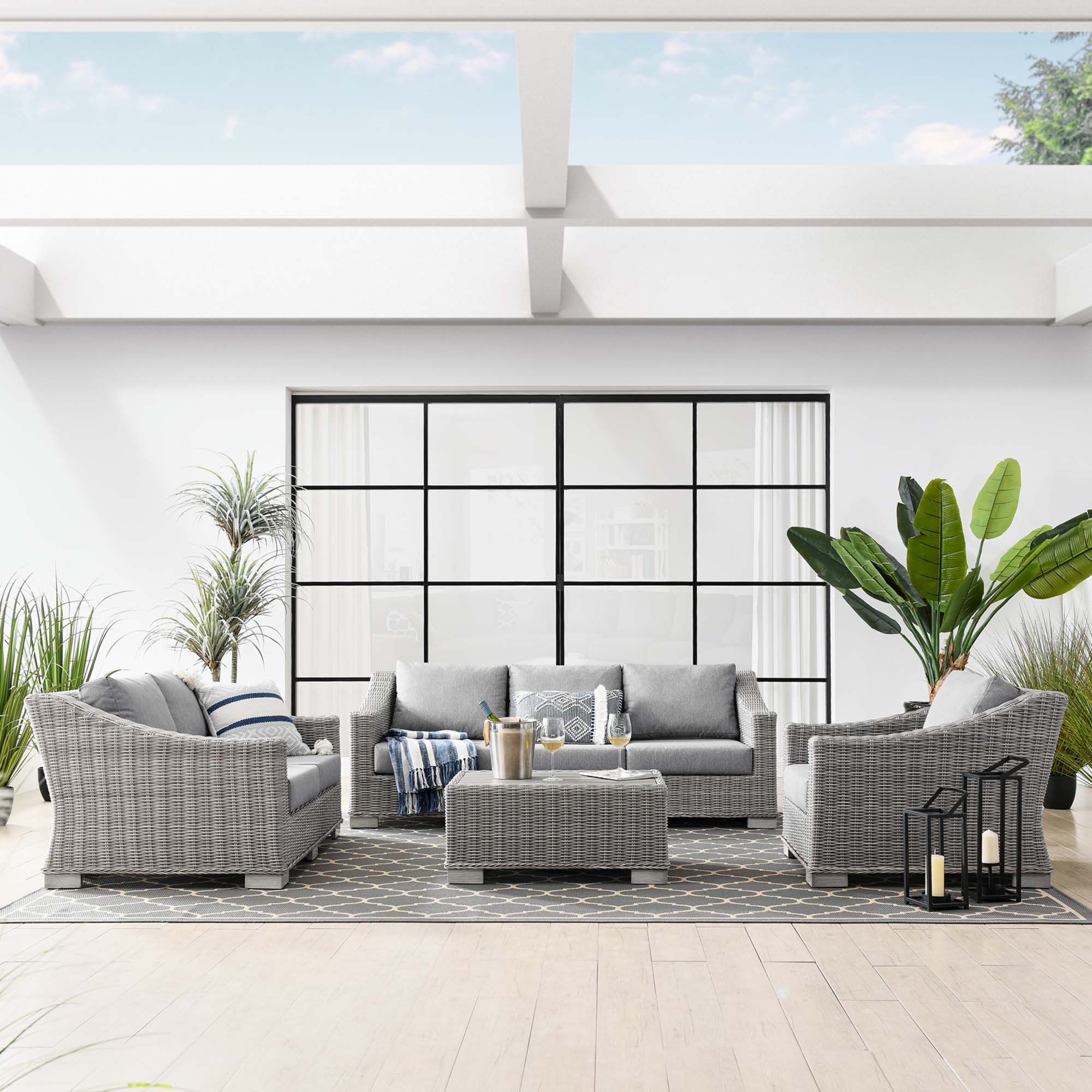 Conway 4-Piece Outdoor Wicker Patio Set thumbnail 13