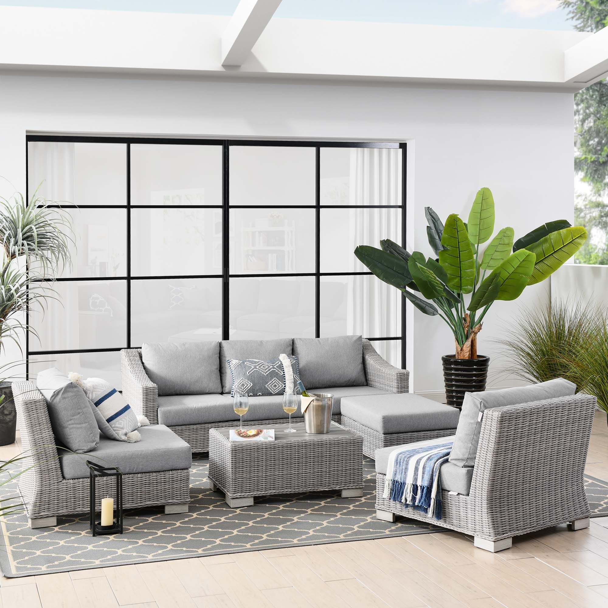 Conway Outdoor Wicker Sectional Set thumbnail 14