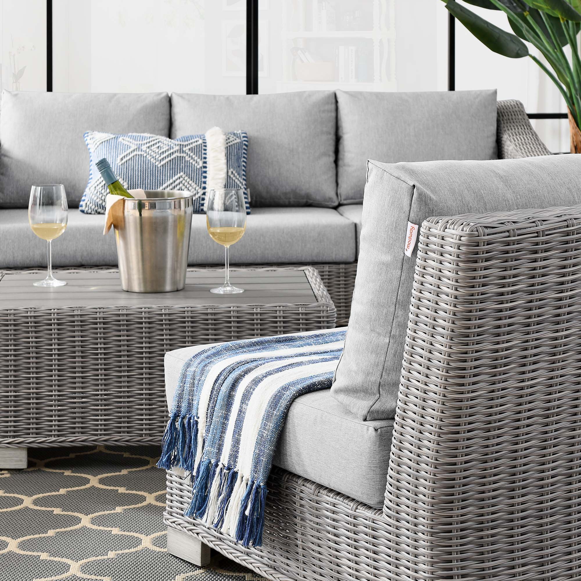 Conway Outdoor Wicker Sectional Set thumbnail 18